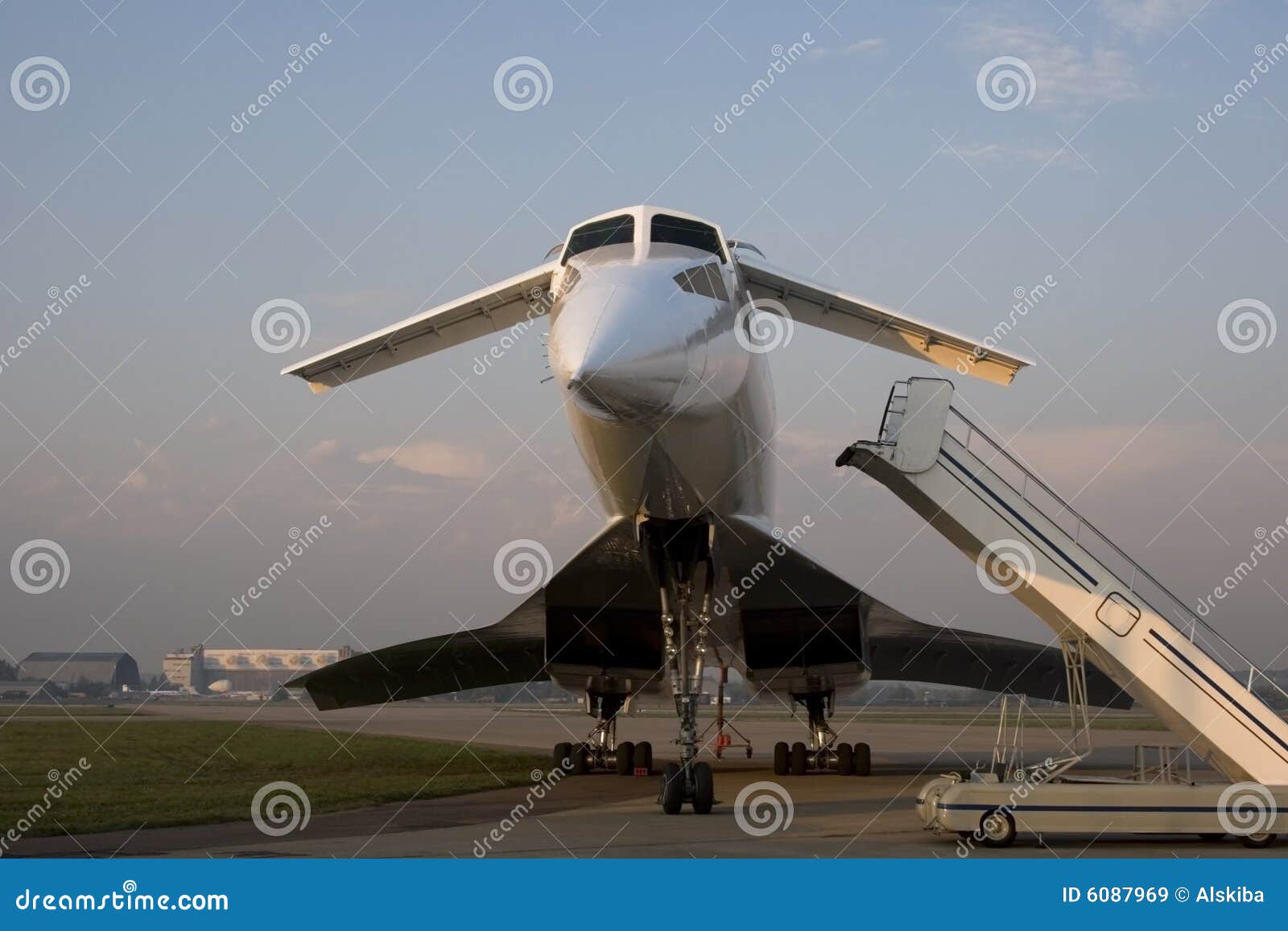 tu-144 supersonic jet aircraft