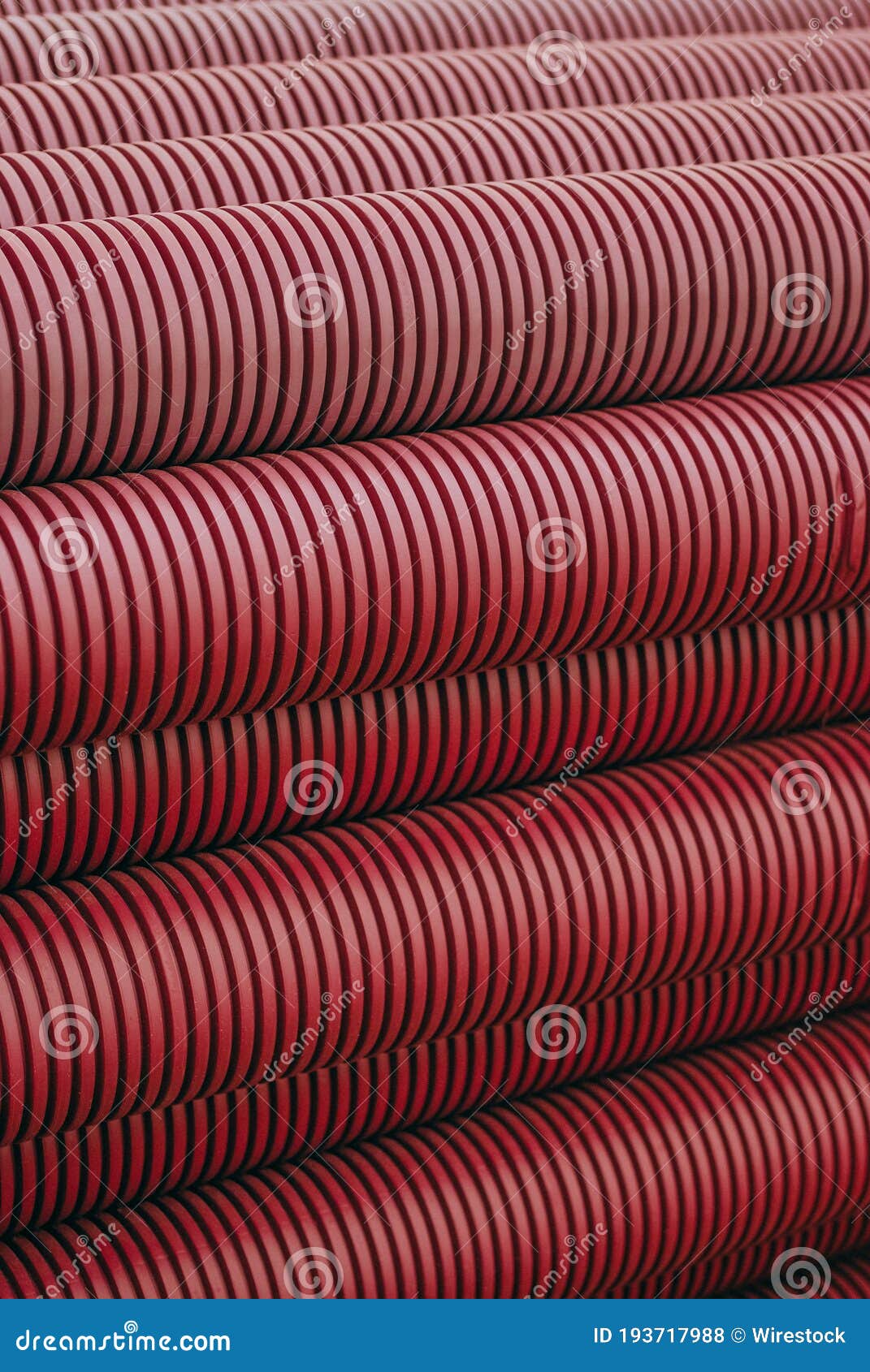 tubos rojos