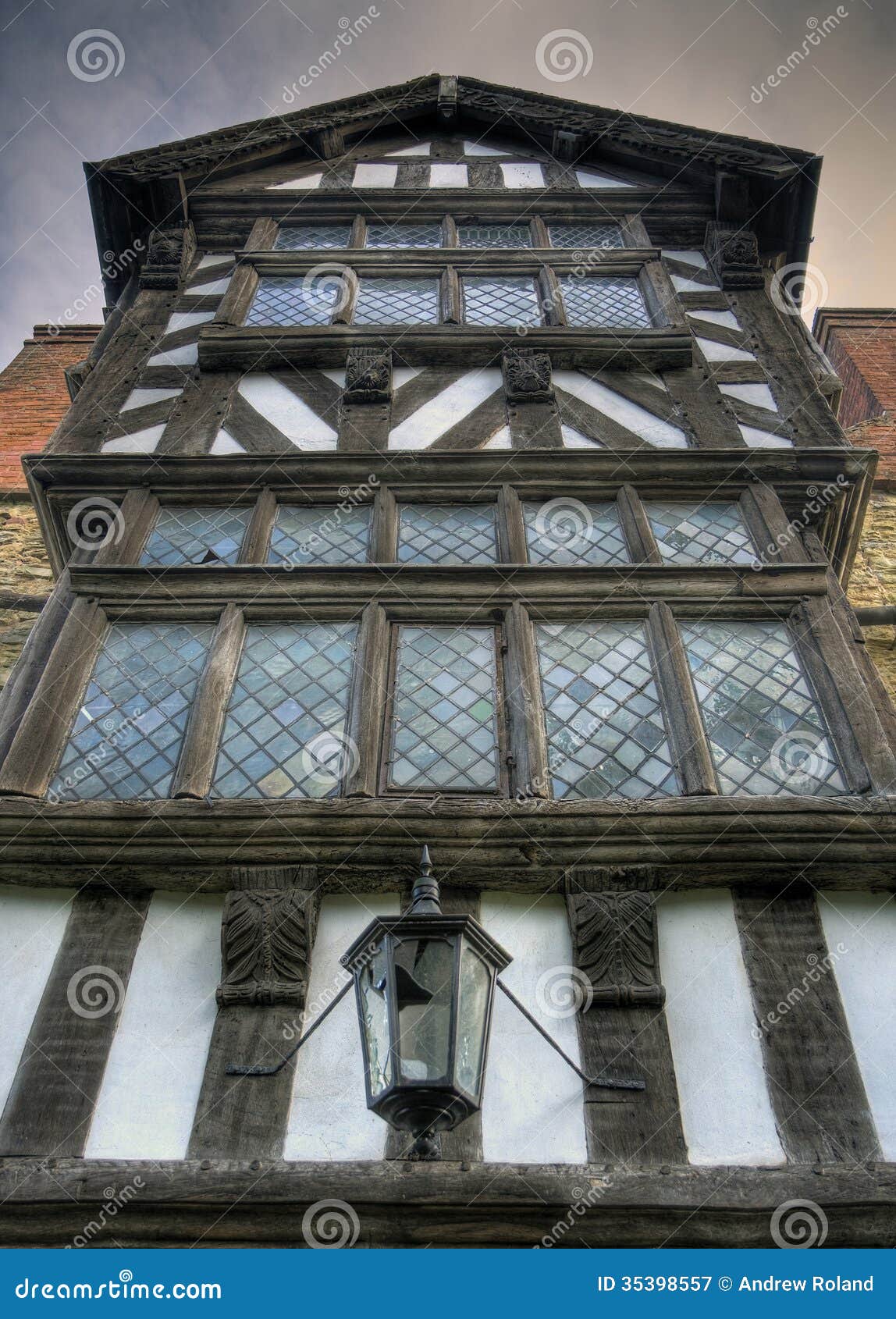 Tudor house, Shropshire stock image. Image of united 35398557