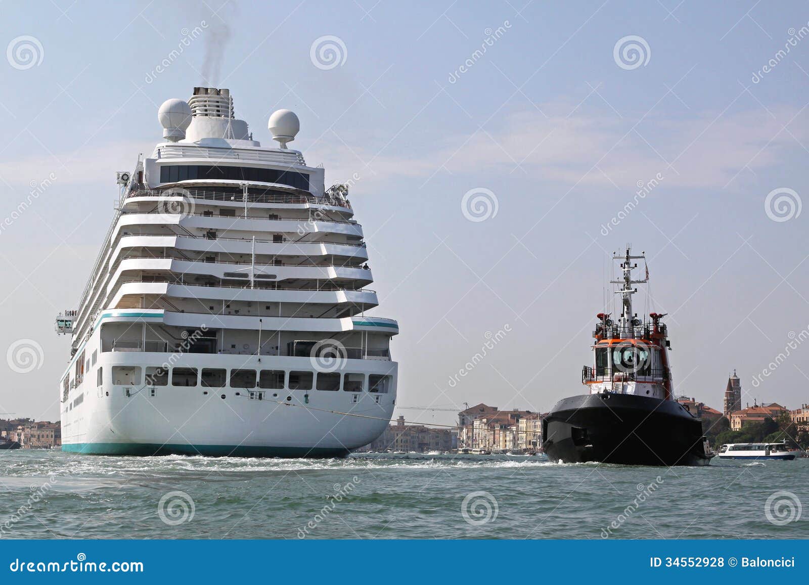 cruise ship tug boat