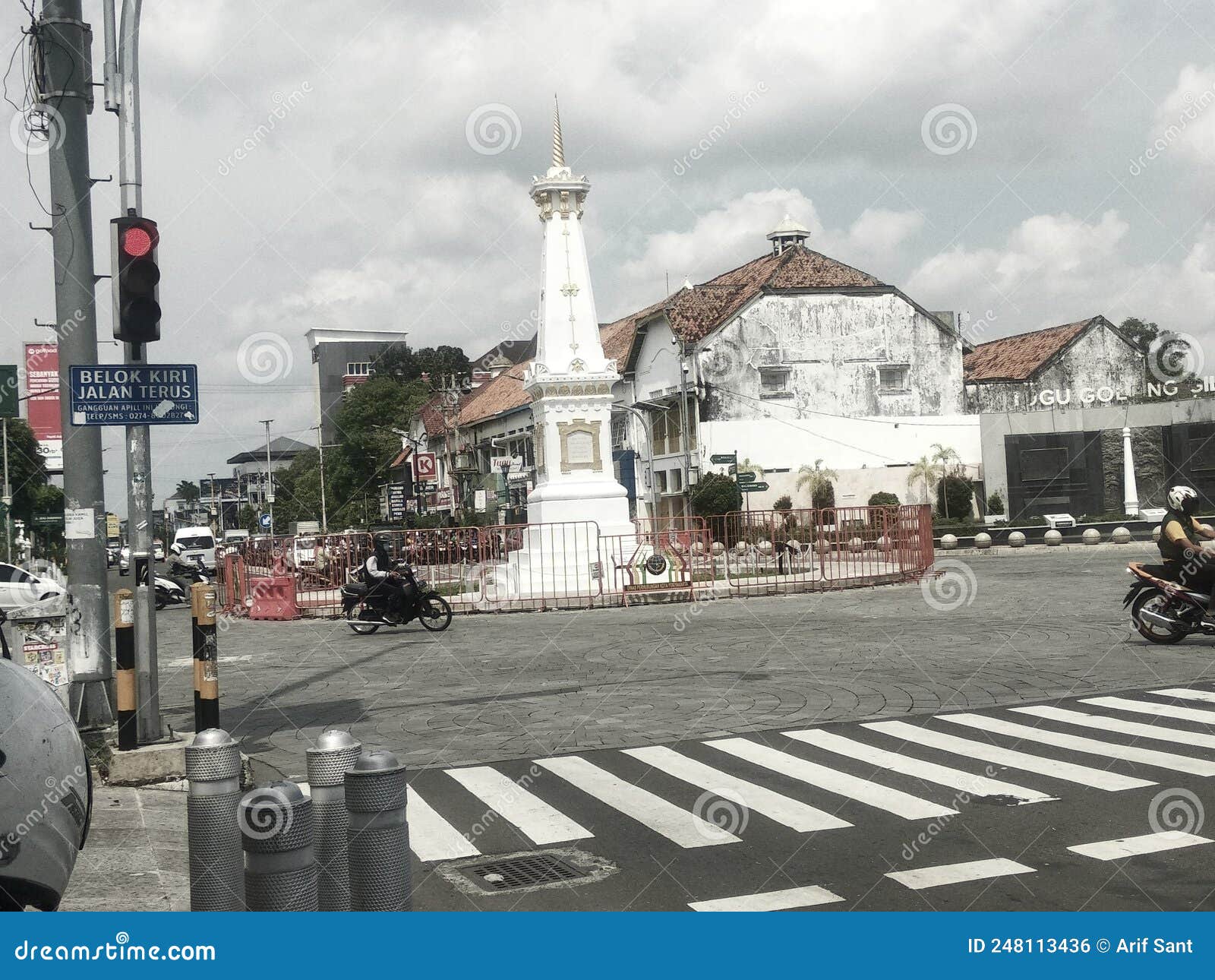Tugu yogyakarta Indonesia editorial photo. Image of yogyakarta - 248113436