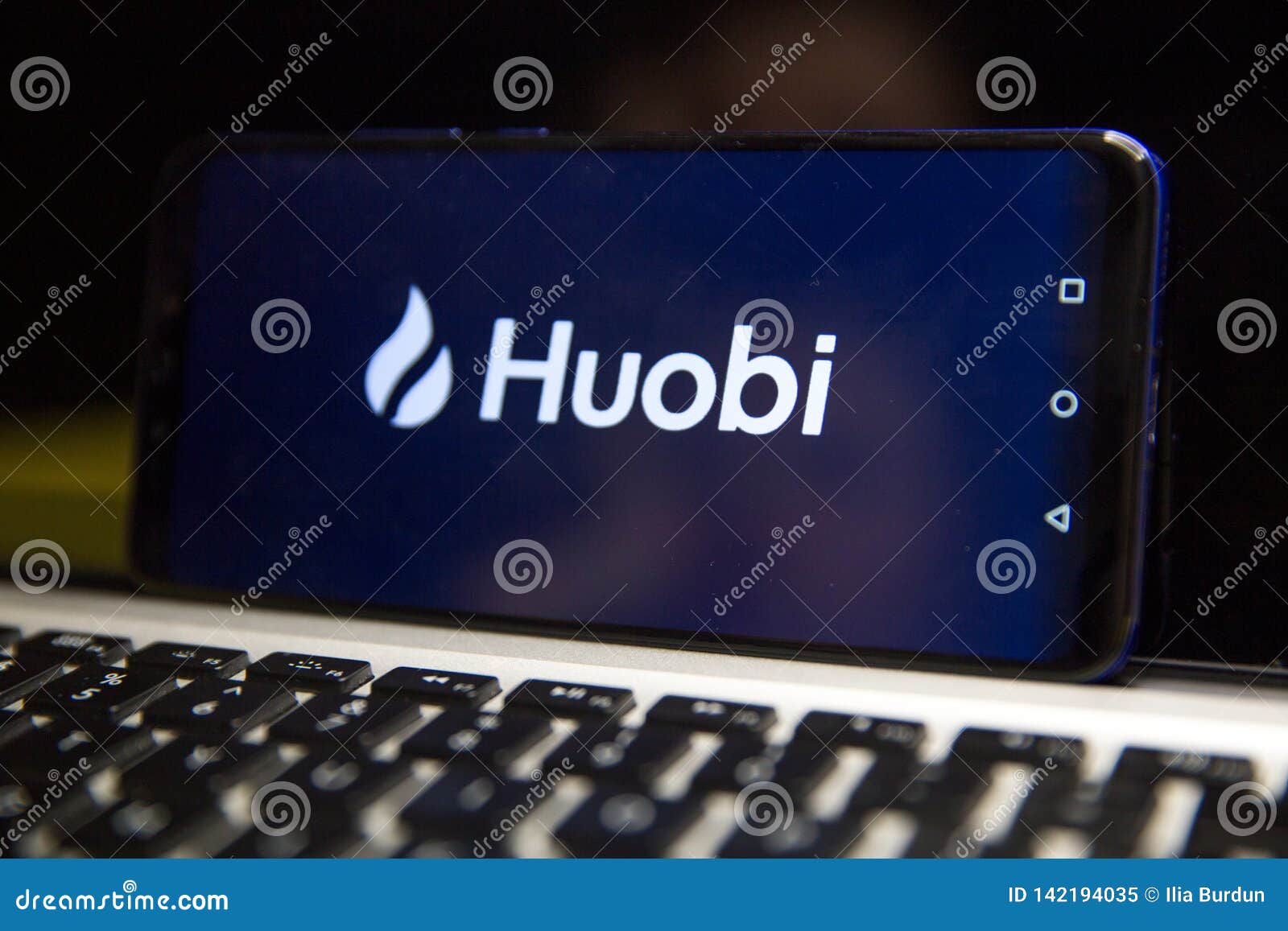 Tula, Russia - JANUARY 29, 2019: Huobi Global Mobile App ...