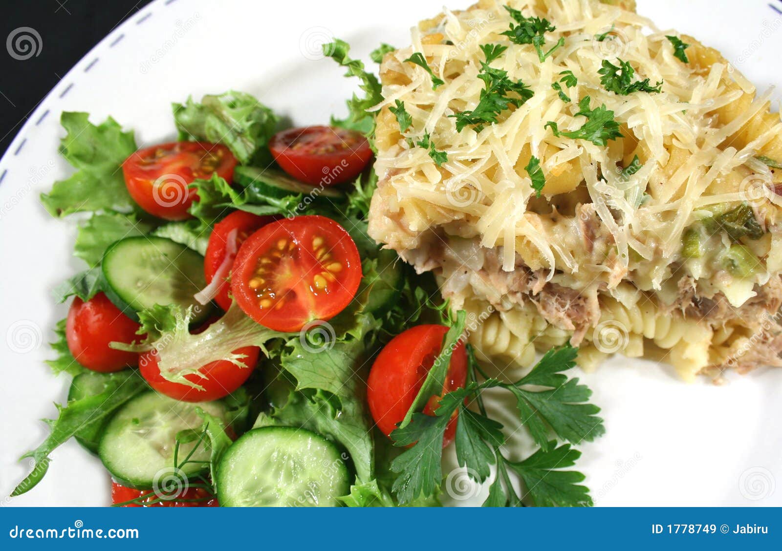 Tuna and Pasta Bake with Salad Stock Image Image of lettuce, bite