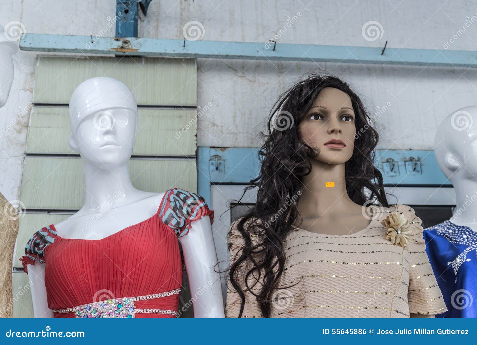 tunis maniquies