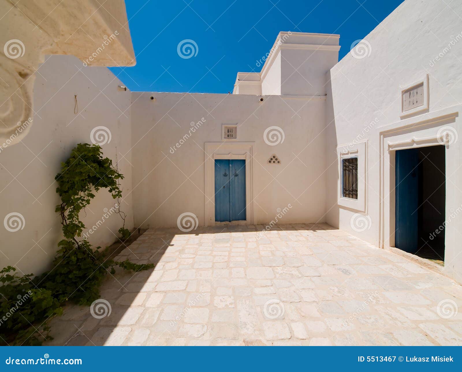 Tunisian house stock image. Image of heritage, background 5513467