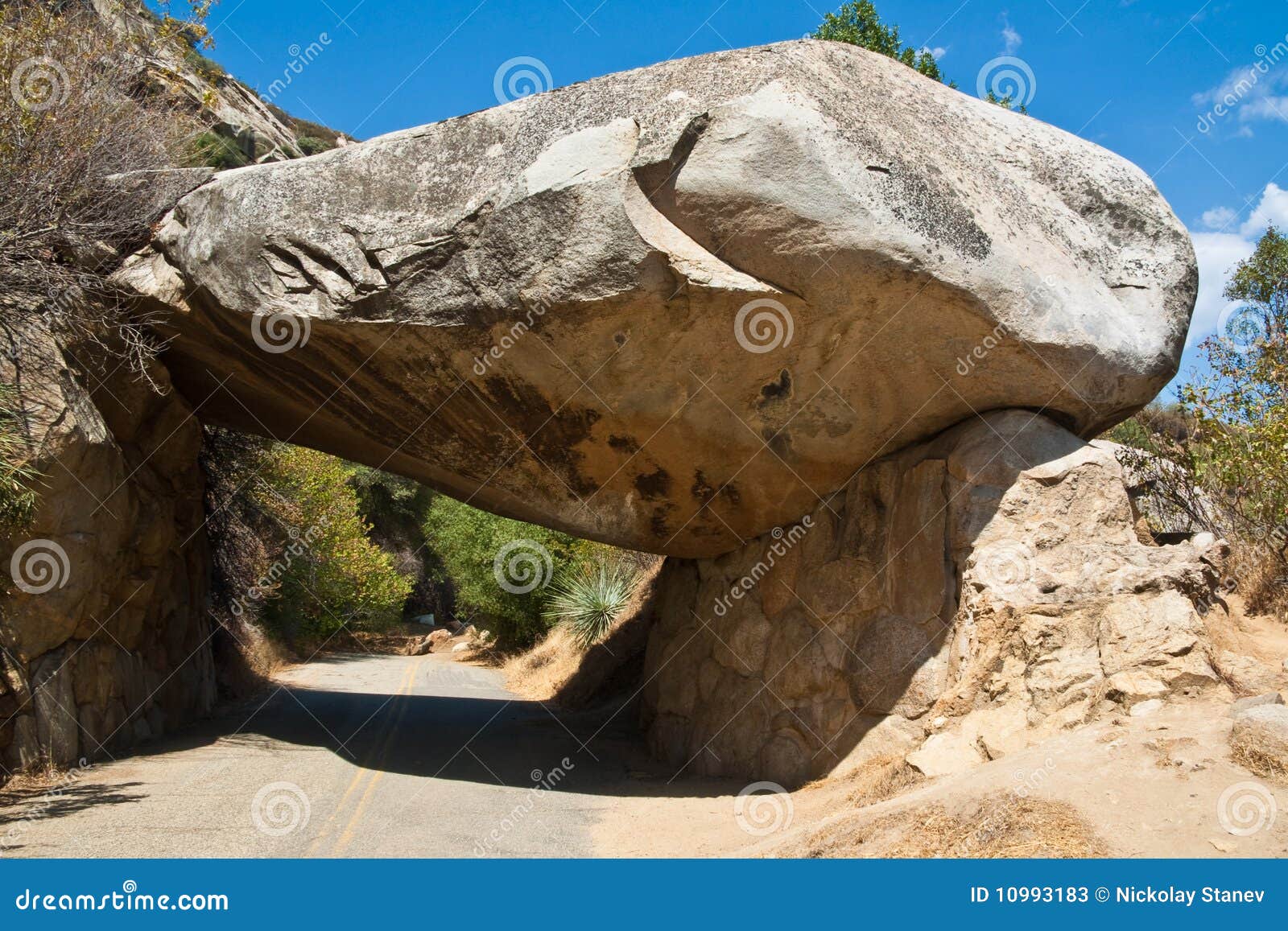 Tunnel Rock stock image. Image of california, stone, park 10993183