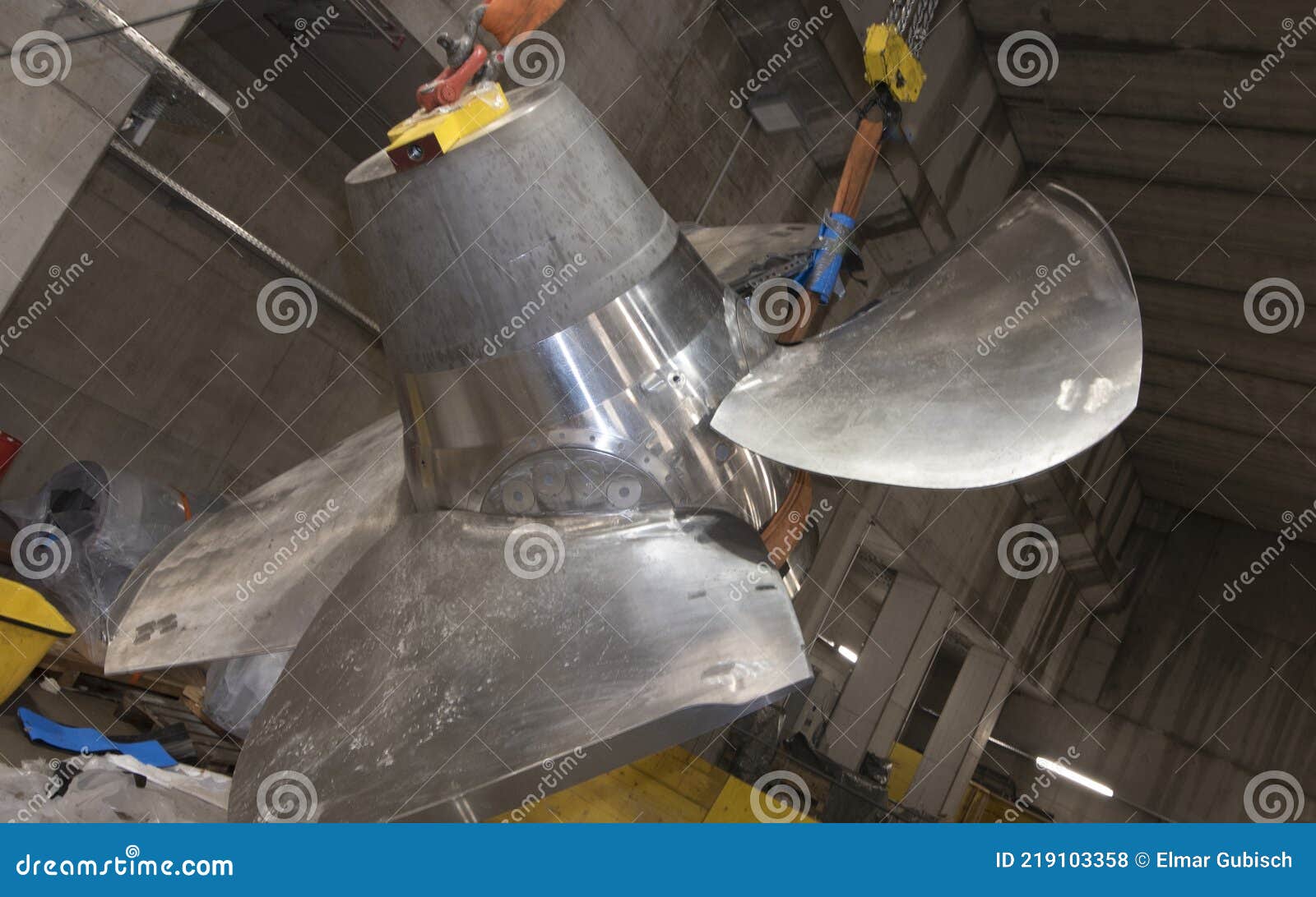 turbine a rotary mechanical device