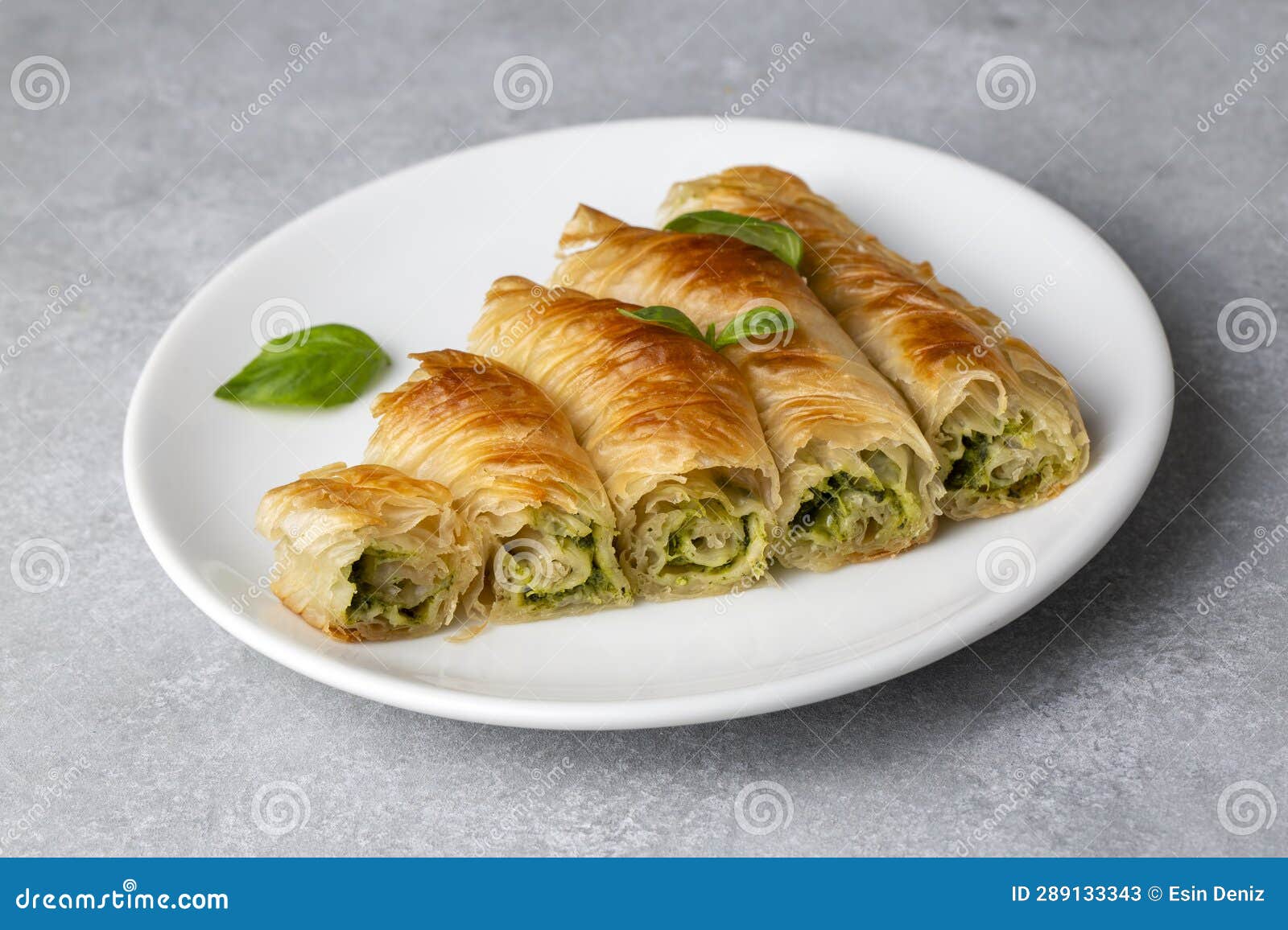 turkish tepsi boregi, round borek, tray pastry (turkish name rulo borek