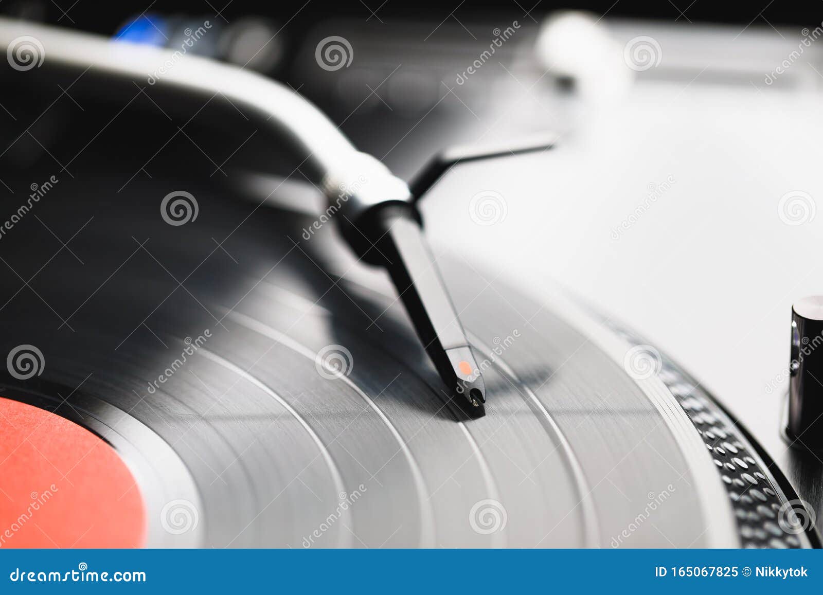 Turntable Cartridge and Stylus on Vinyl Record Stock Image Image of