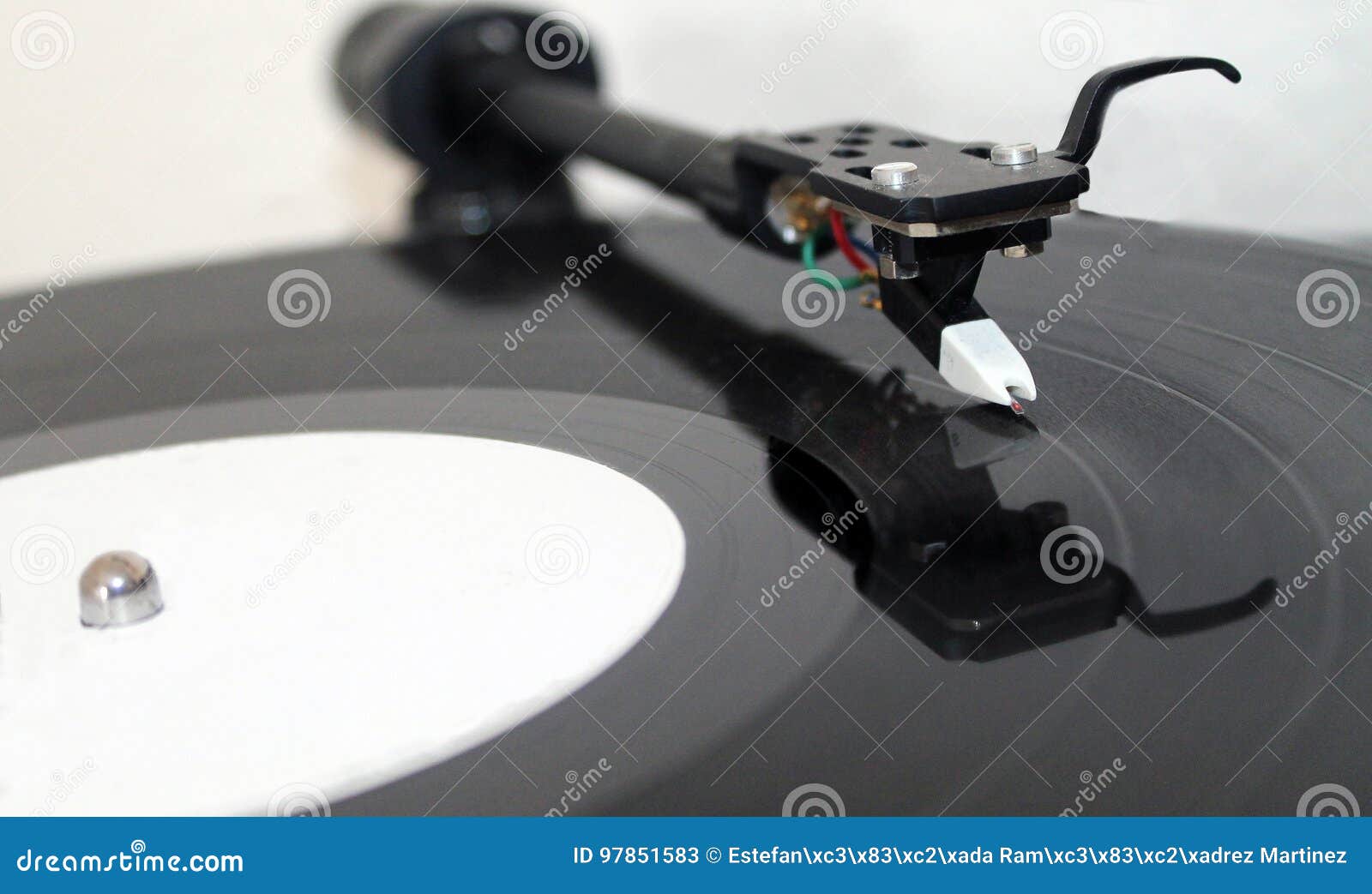 turntable and vinil