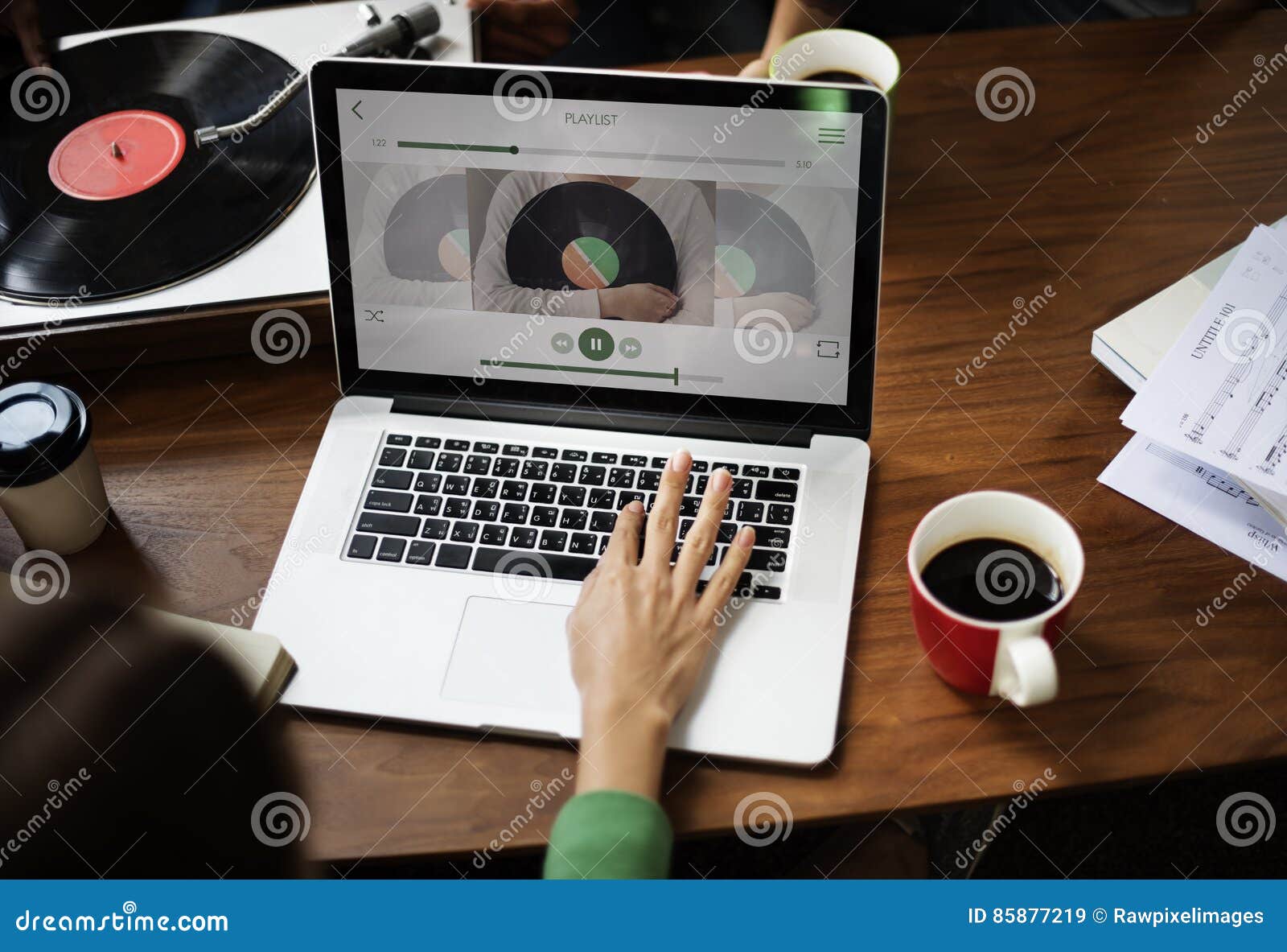 Vinyl Scratch RoyaltyFree Stock Photo 3736935