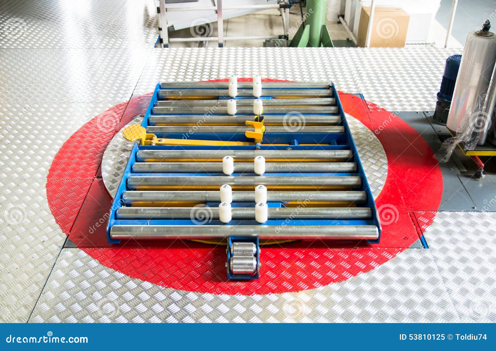 Turntable for Wrapping Pallets Stock Image Image of logistics