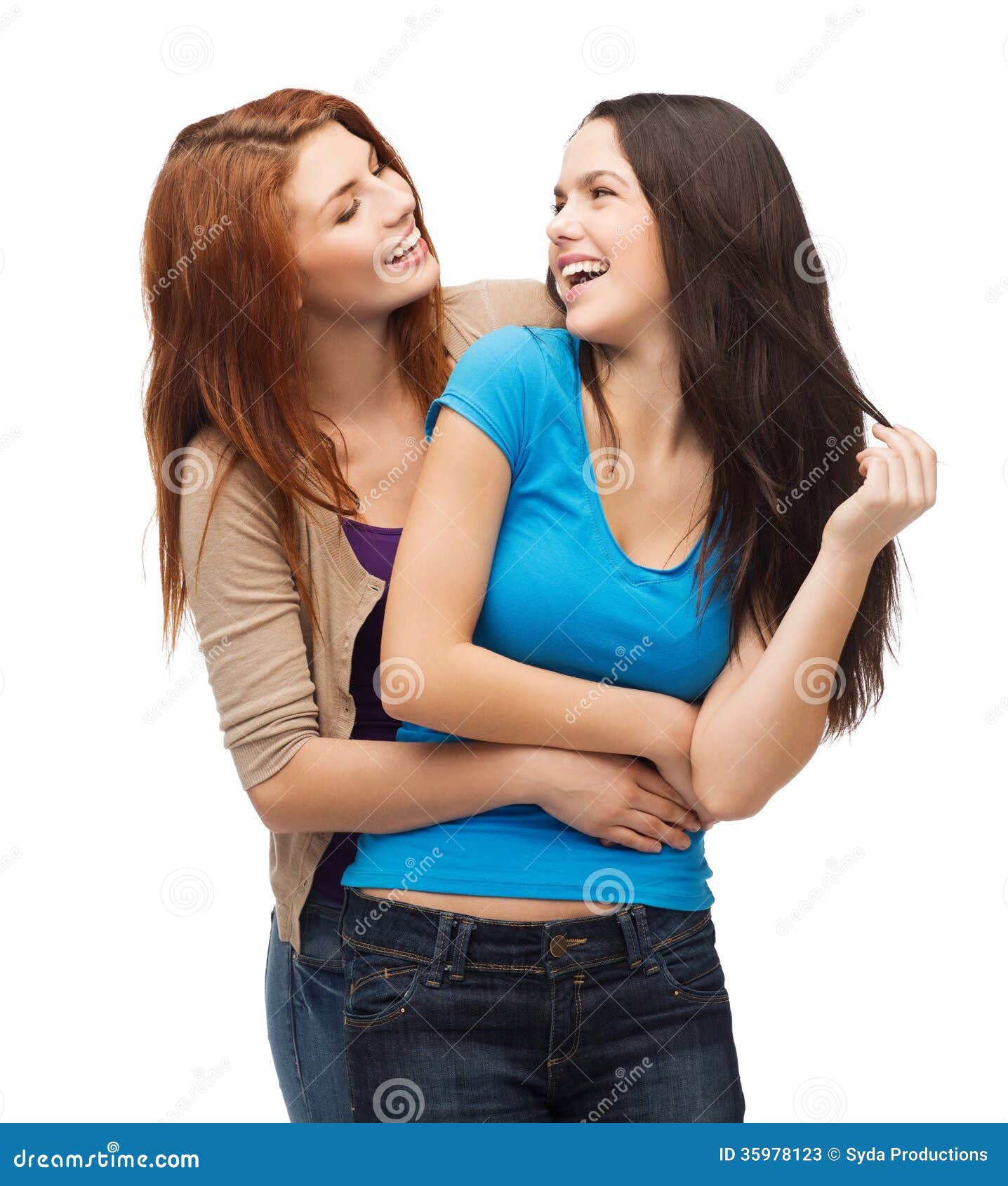 Twee Lachende Meisjes Die Elkaar Bekijken Stock Afbeelding Image Of 