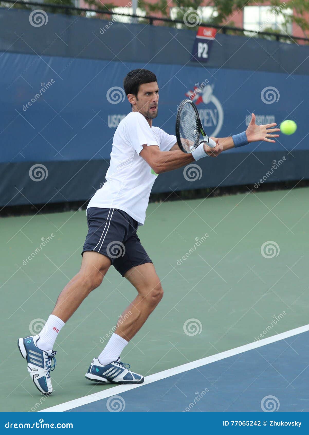 Sow hård Perfekt Twelve Times Grand Slam Champion Novak Djokovic of Serbia Practices for for US  Open 2016 Editorial Photography - Image of billie, exercise: 77065242
