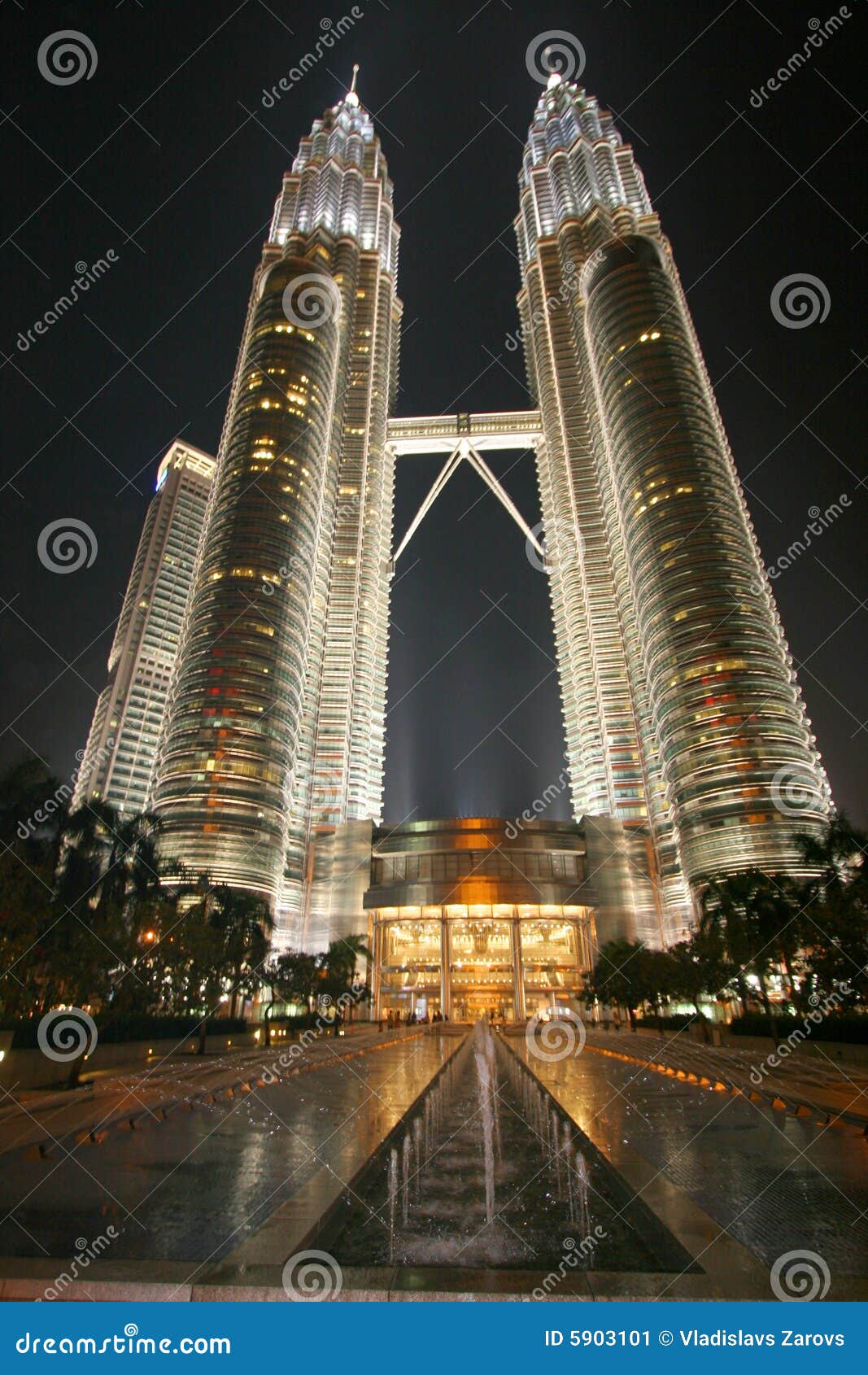 twins towers in malasia