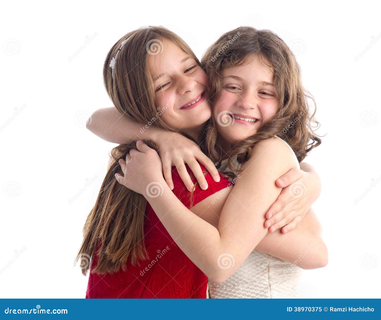 Best Friends Hug Animated Picture Codes and Downloads #100073033,524192747