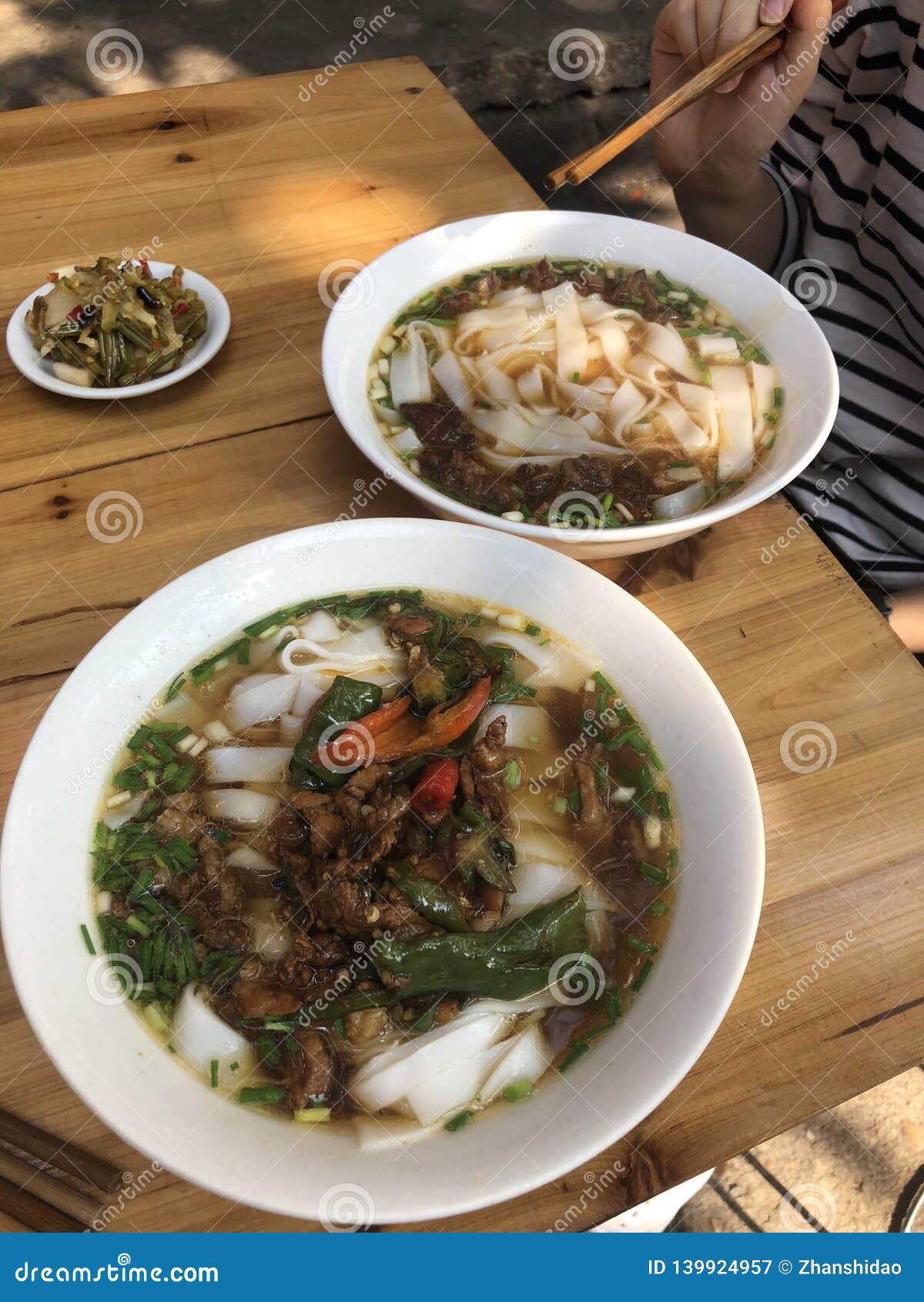 Riceflour noodles stock image. Image of rice, bowls 139924957