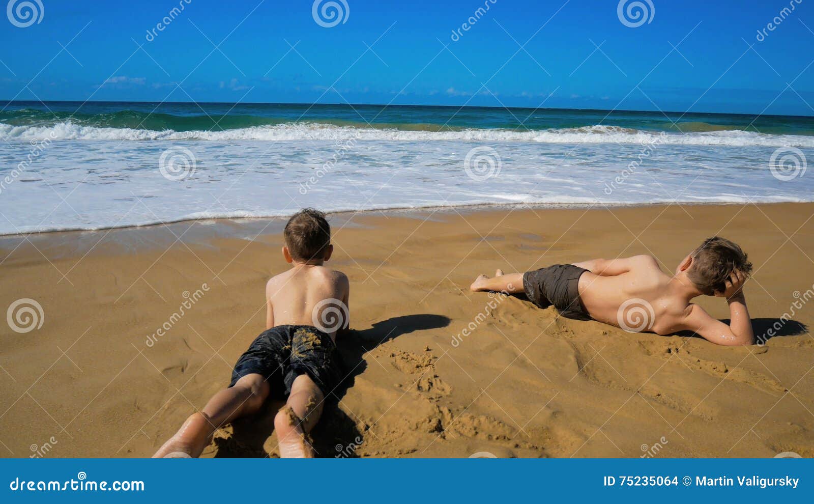 Naked beach boys