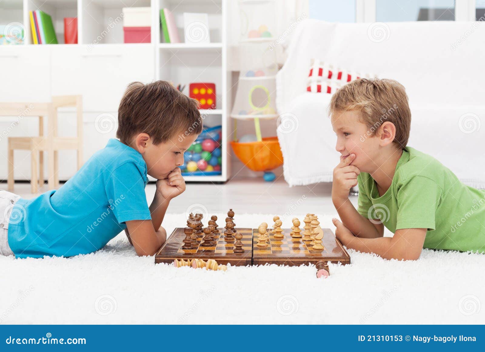 Two Boys Playing Chess Stock Image Image Of Learning 21310153