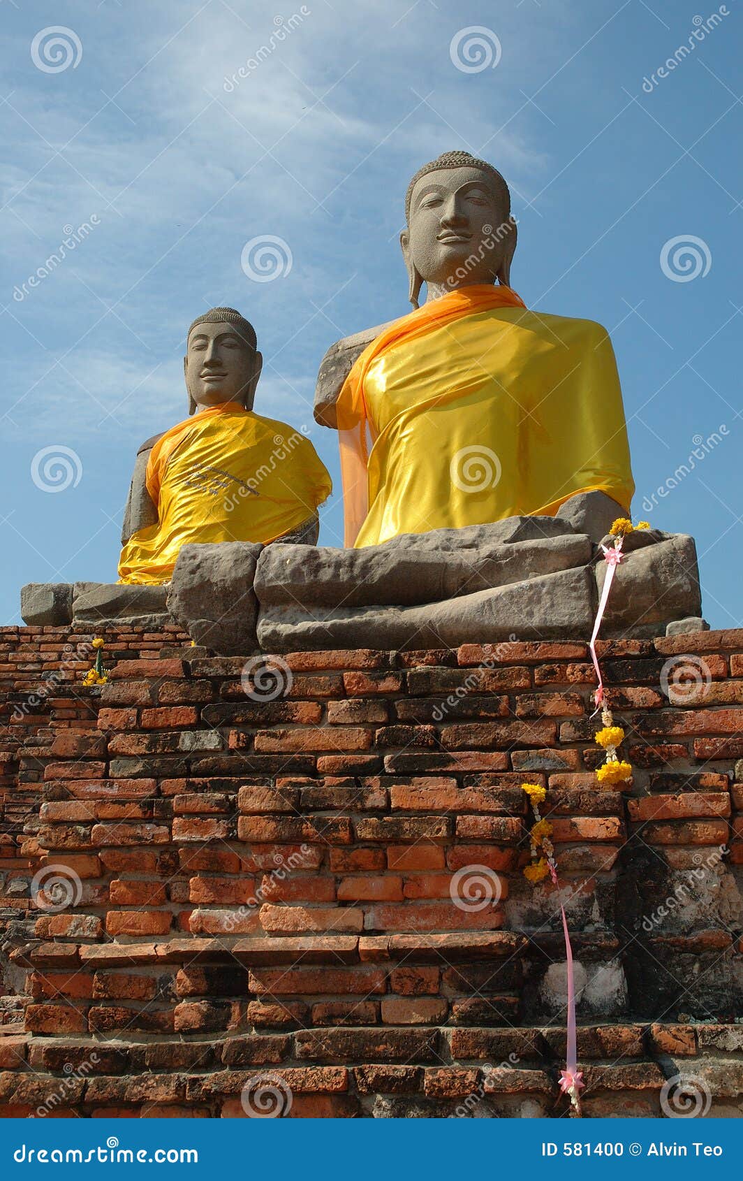 Two Buddhas stock photo. Image of buddhism, seated, temple 581400
