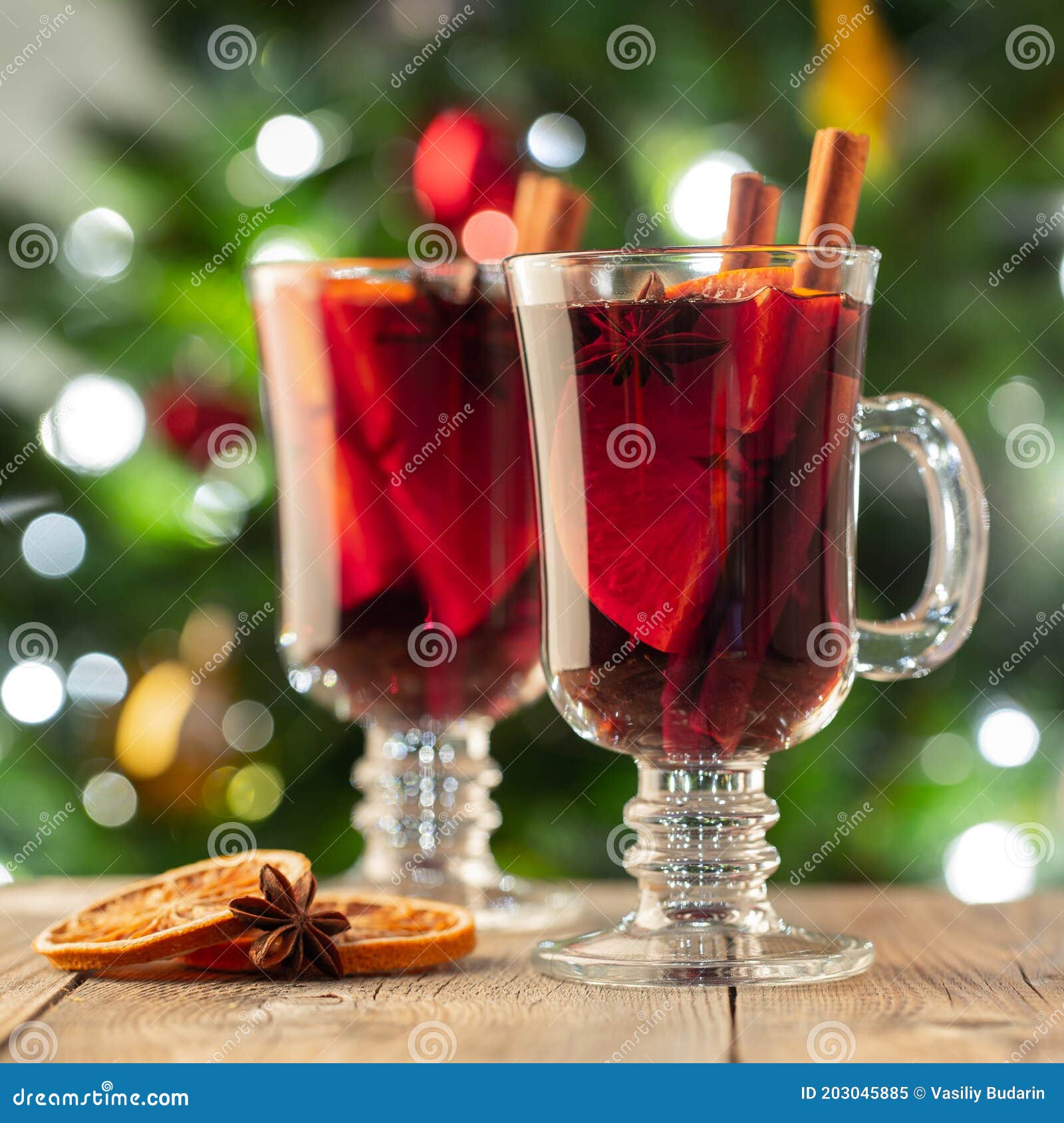 Two Glass of Christmas Mulled Wine or Gluhwein with Spices and Orange ...