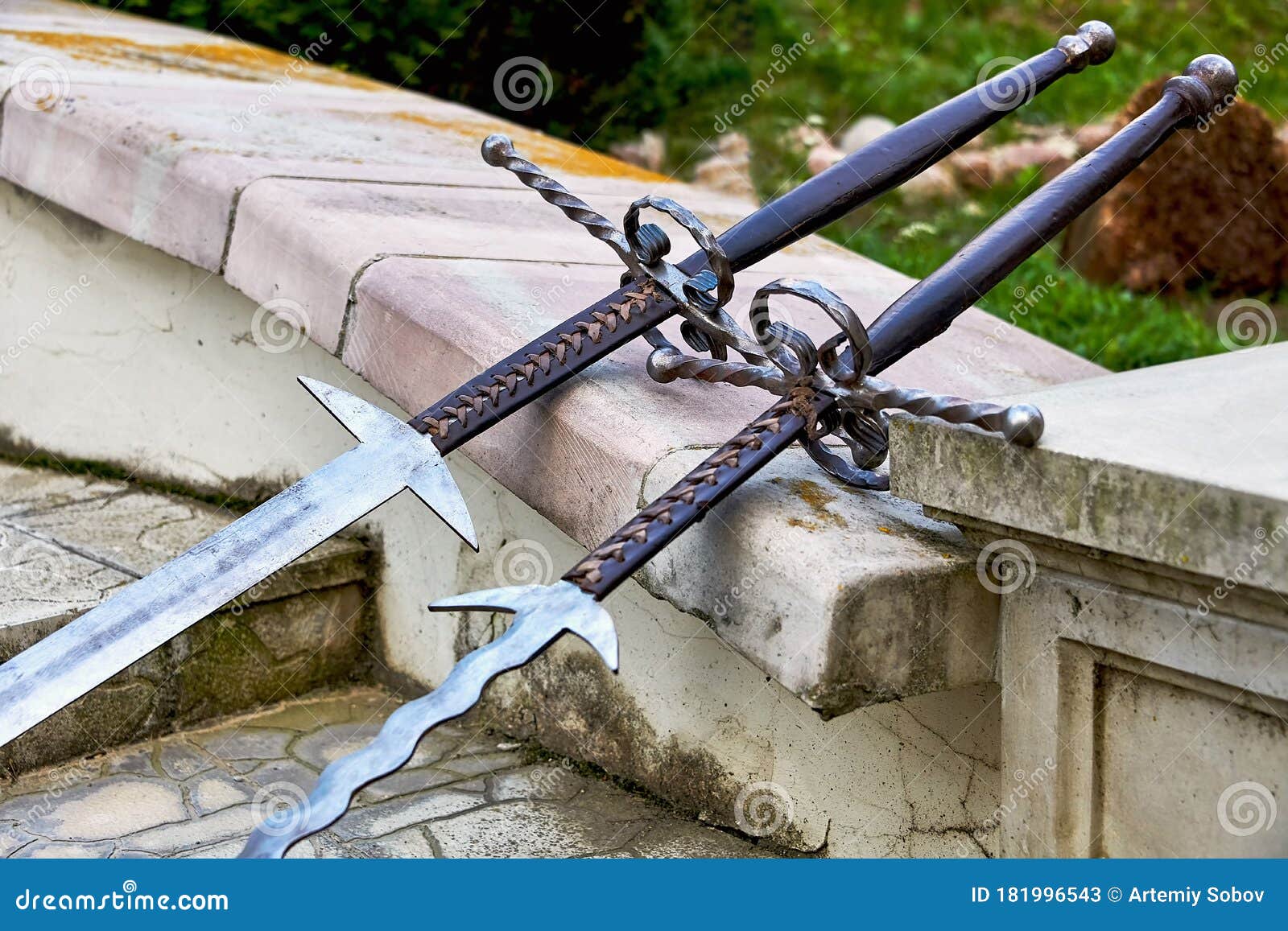 Medieval Two Handed Sword