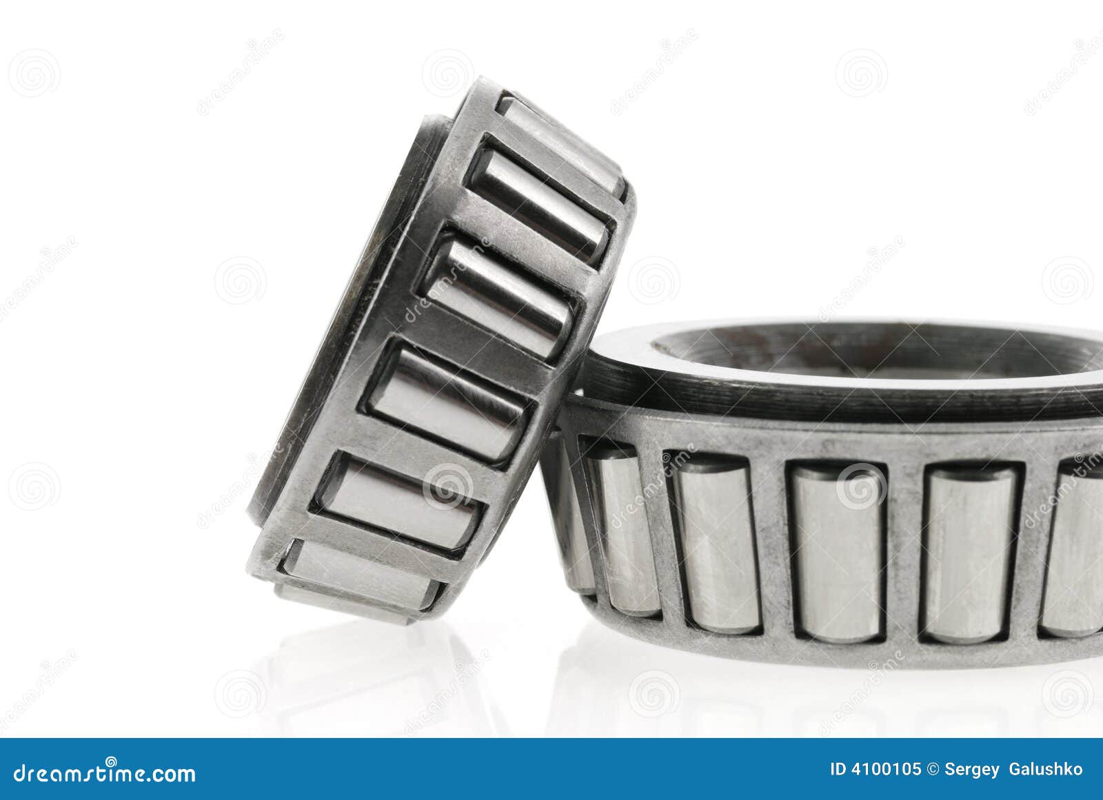 Two Metallic Bearing Picture. Image 4100105