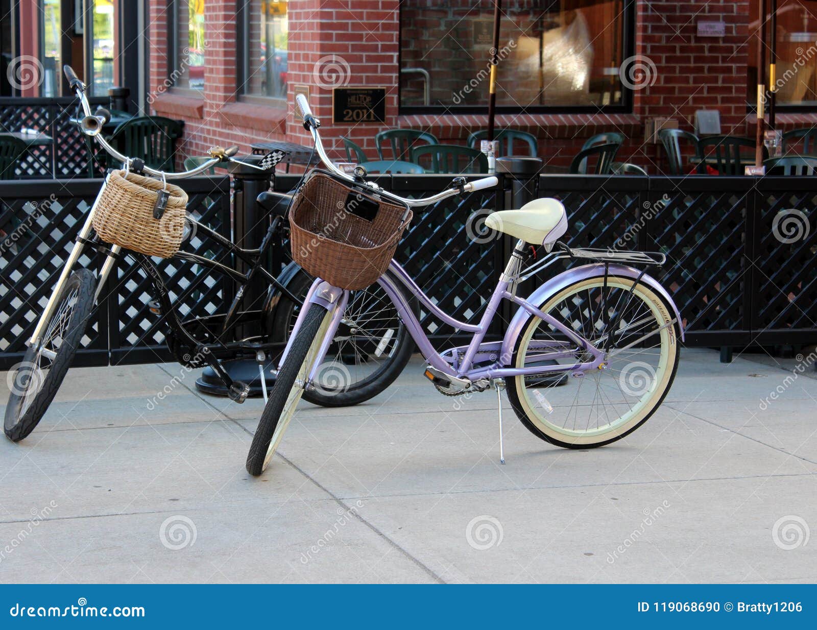 bikes to rent downtown