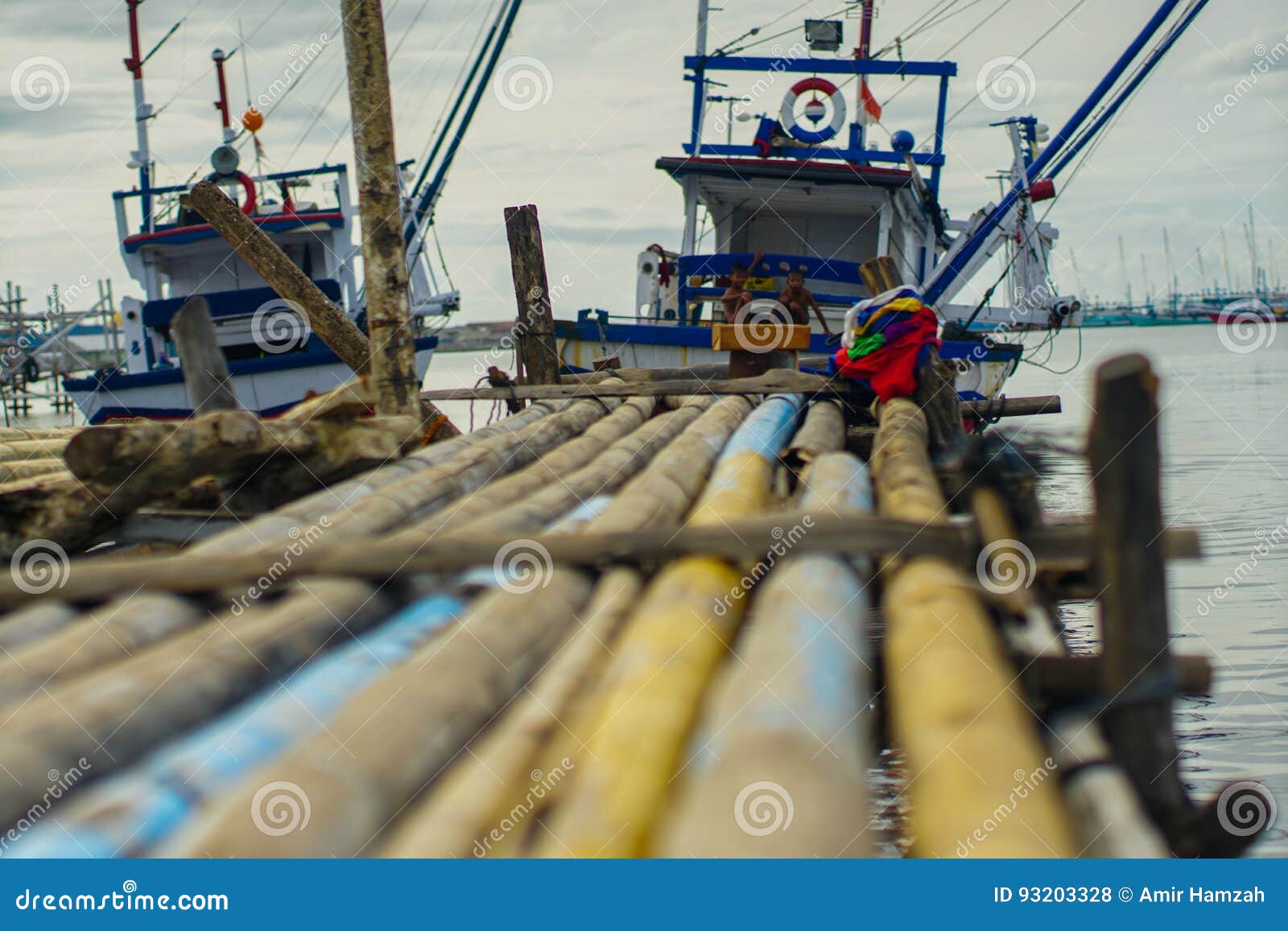 Amir Hamzah (Ambiyaah) - Photos