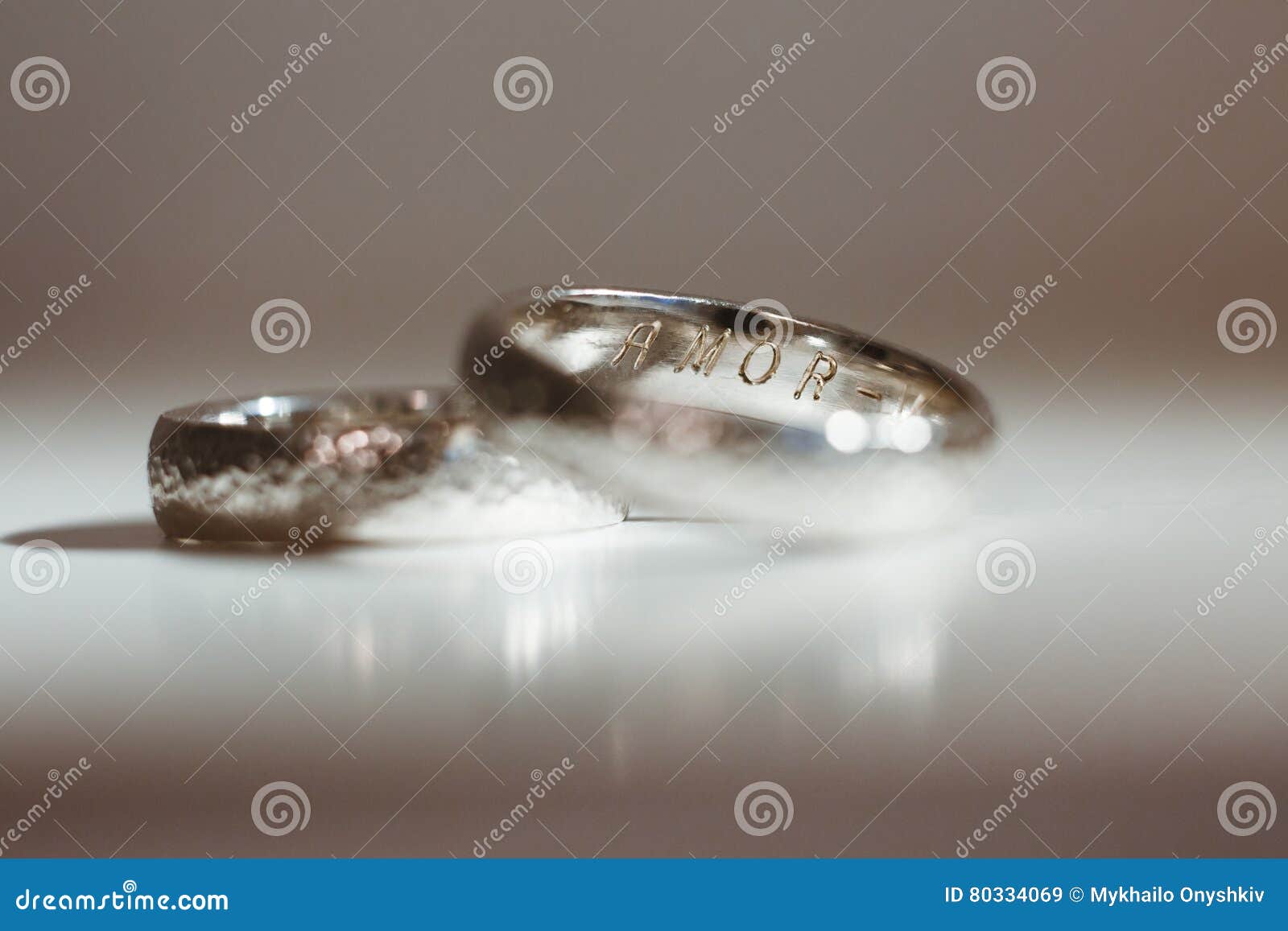 62 of the best wedding rings AI-generated Images | PromeAI