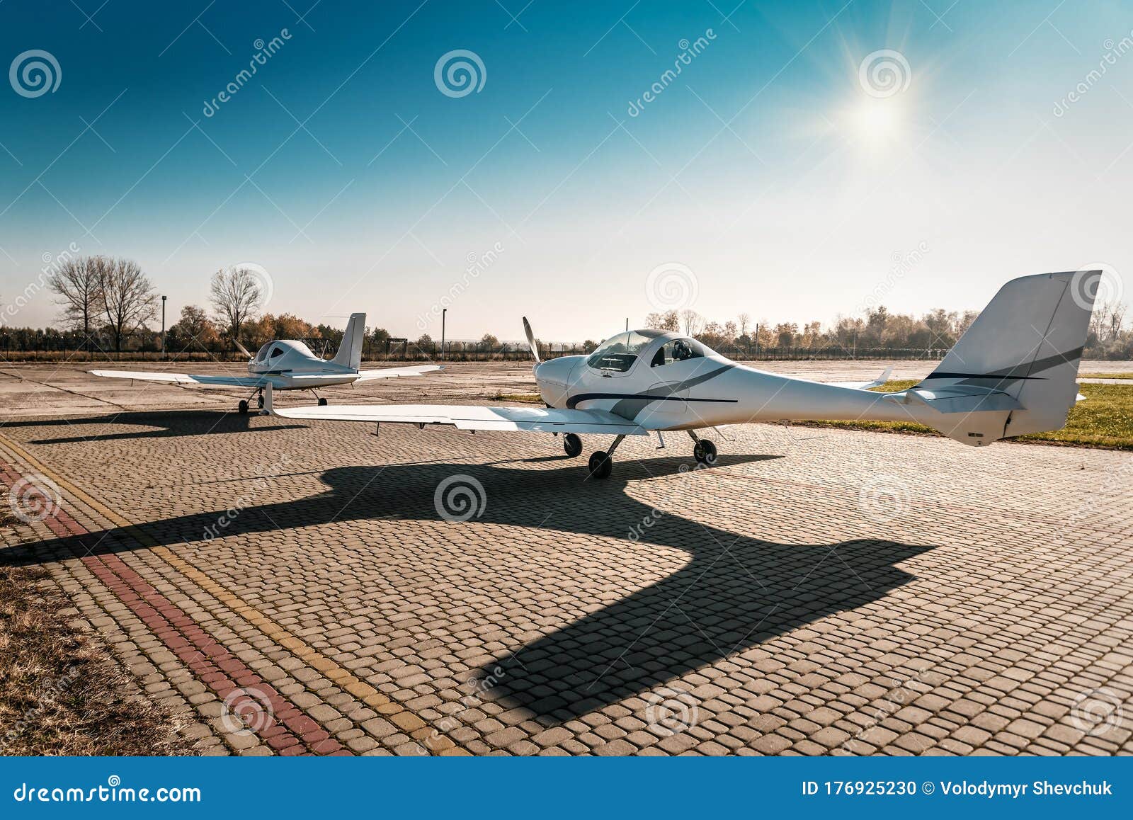 2 245 Small Planes Photos Free Royalty Free Stock Photos From Dreamstime