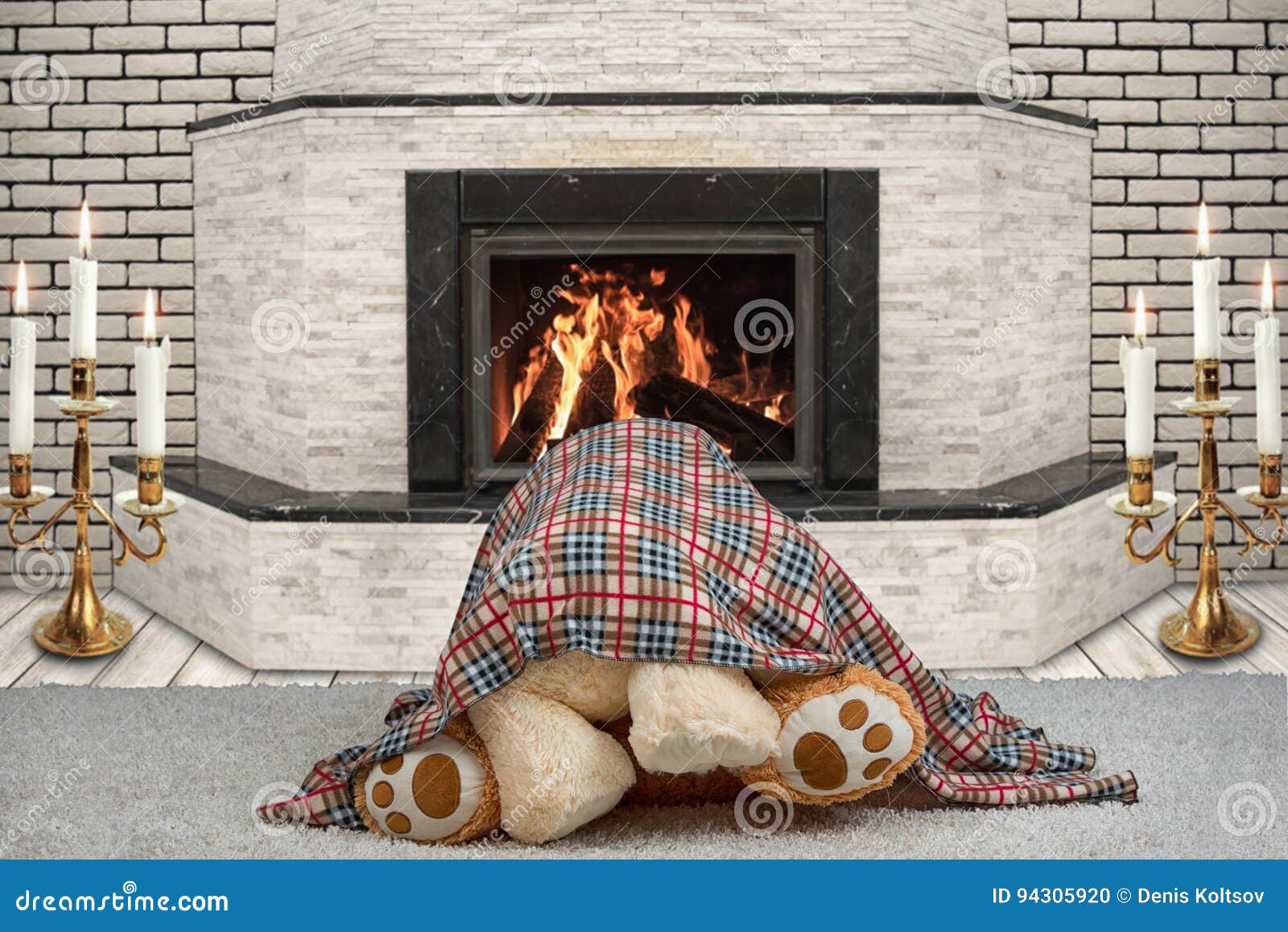 153 Romantic Couple Fireplace Blanket Stock Photos - Free