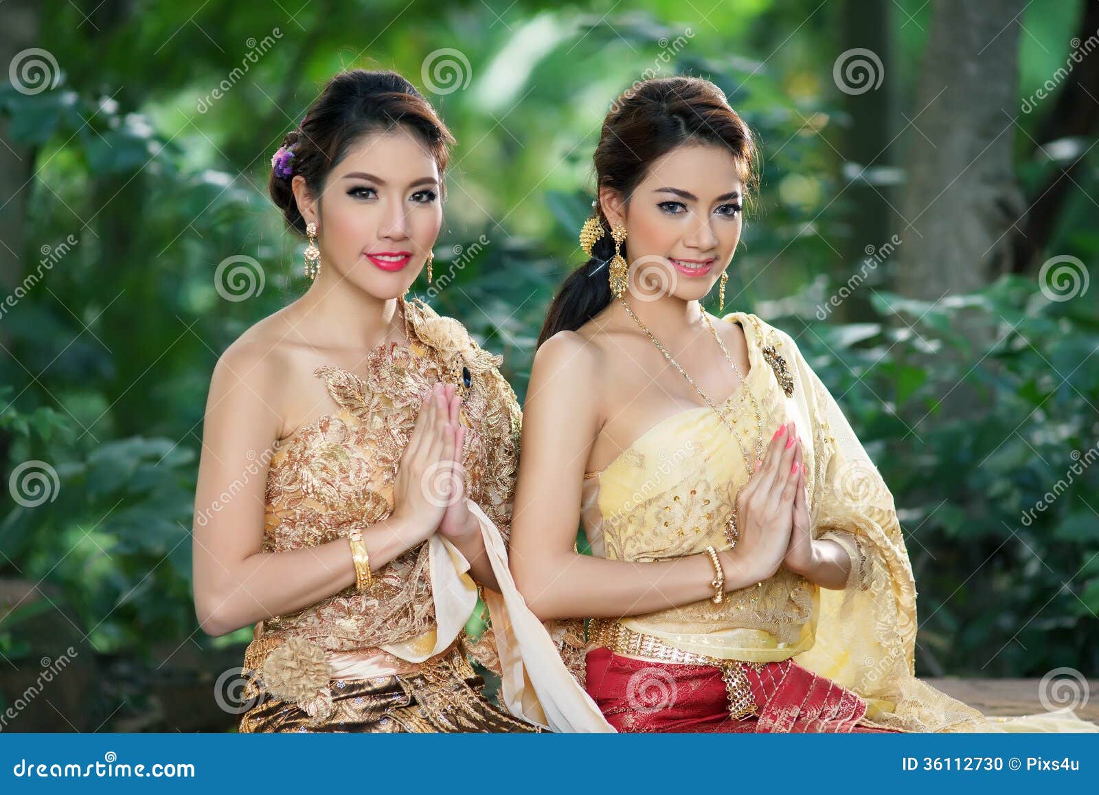 Beautiful Thai Girl In Thai Traditional Costume Stock 
