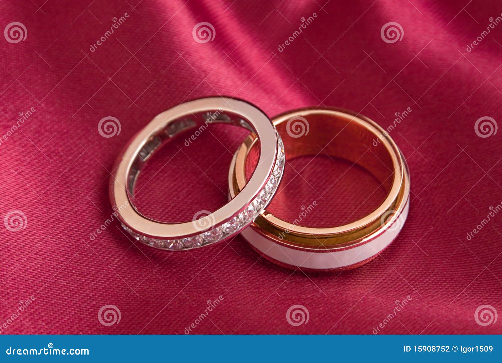 Two wedding gold ring stock photo. Image of ring, gold 15908752