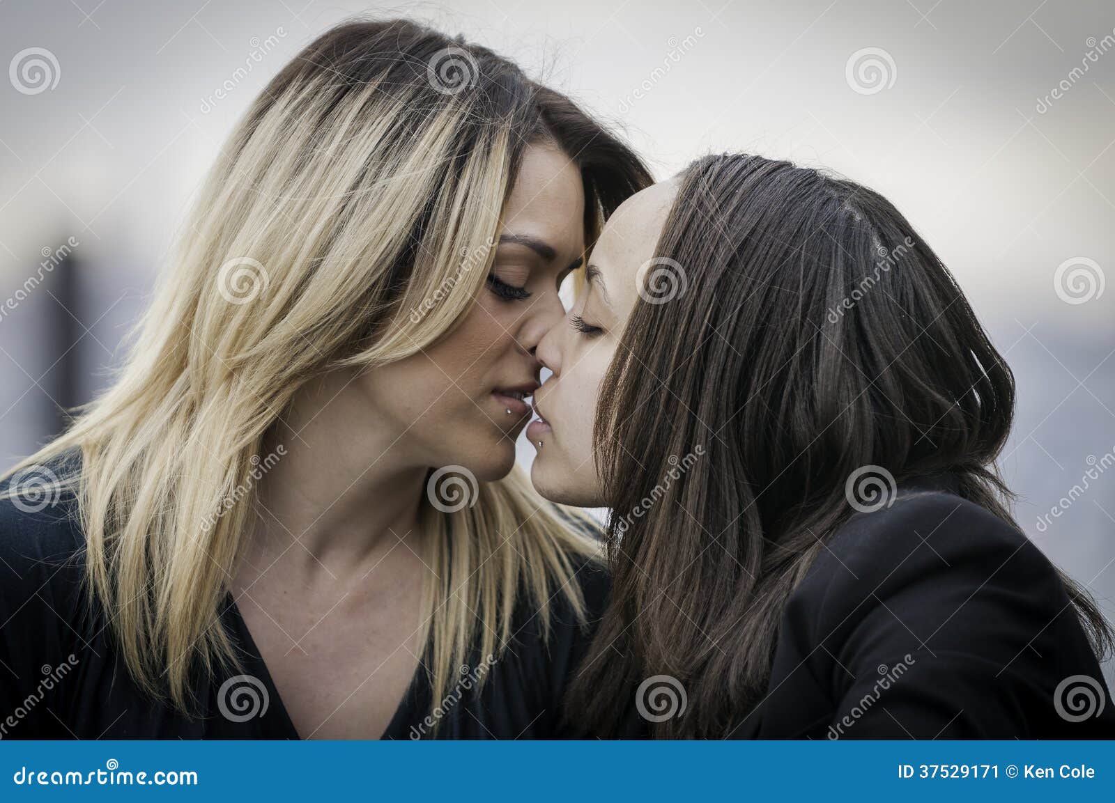 selfies two milfs kissing