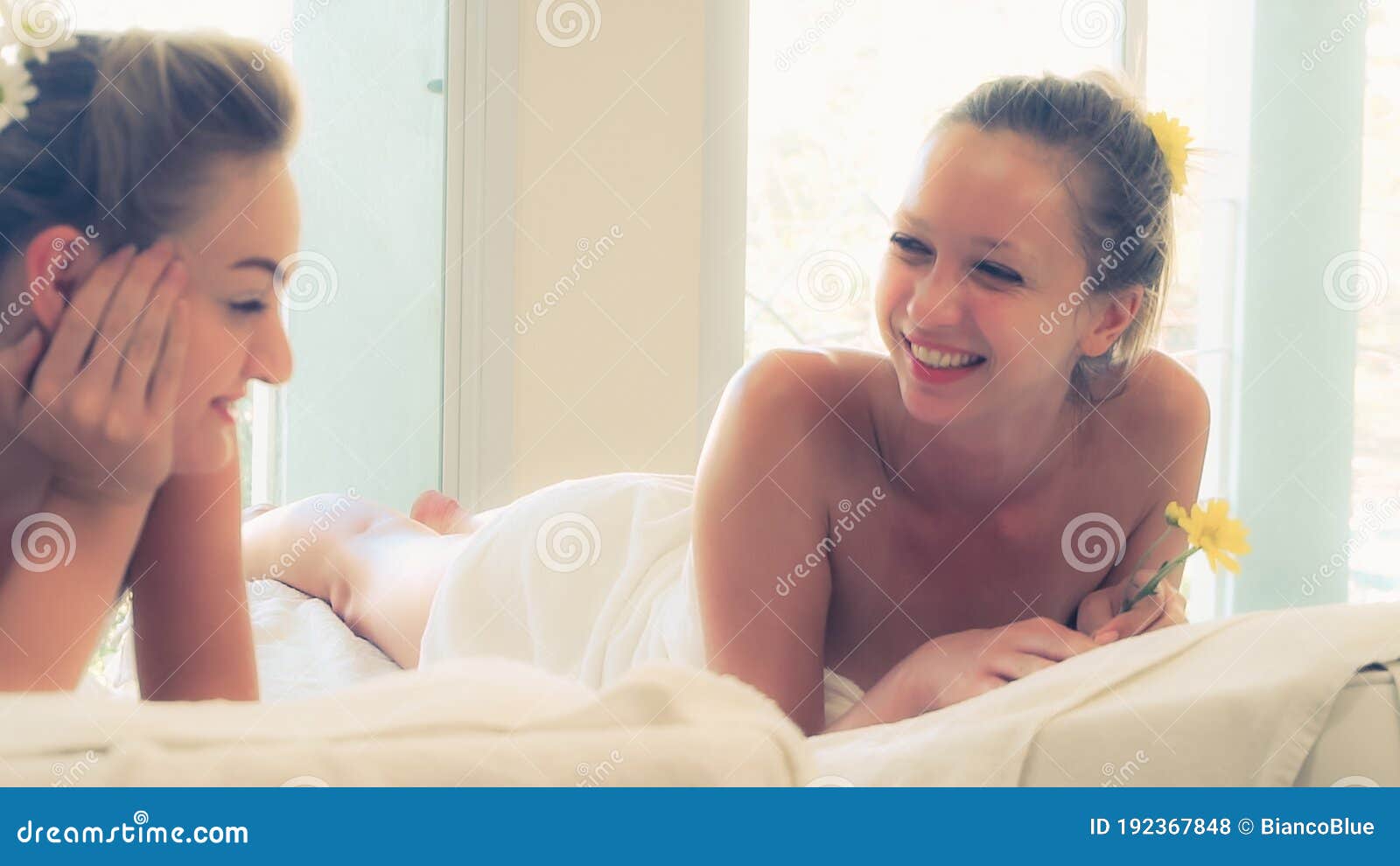 Two Girl Massage