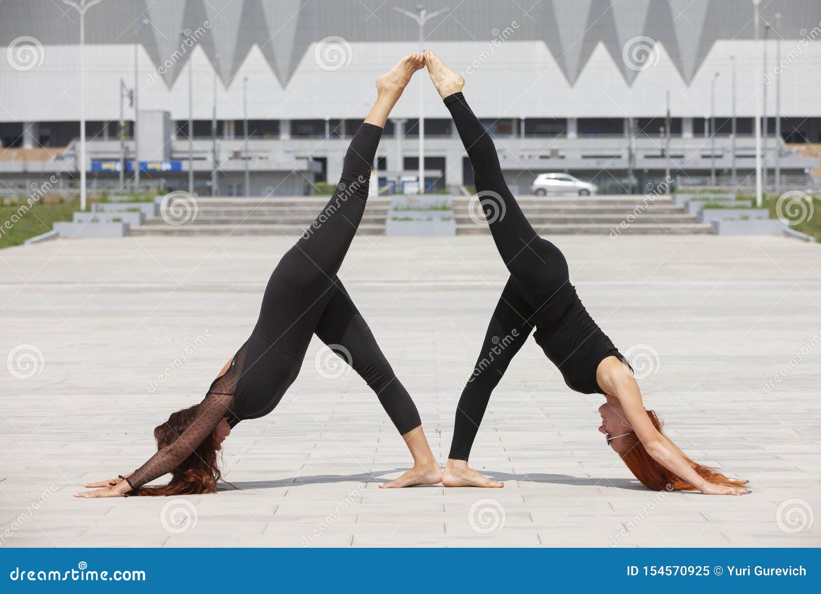 Acro stunts 2 people | Yoga poses for two, Two person yoga poses, Two person  yoga