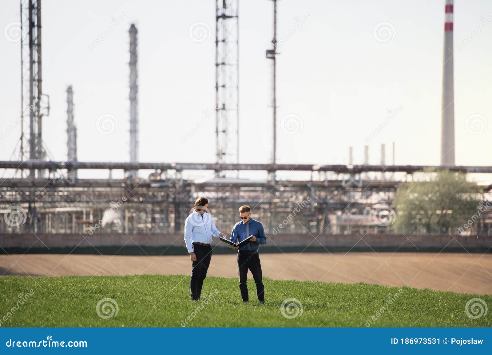 space engineers refinery not working space engineers refinery not working