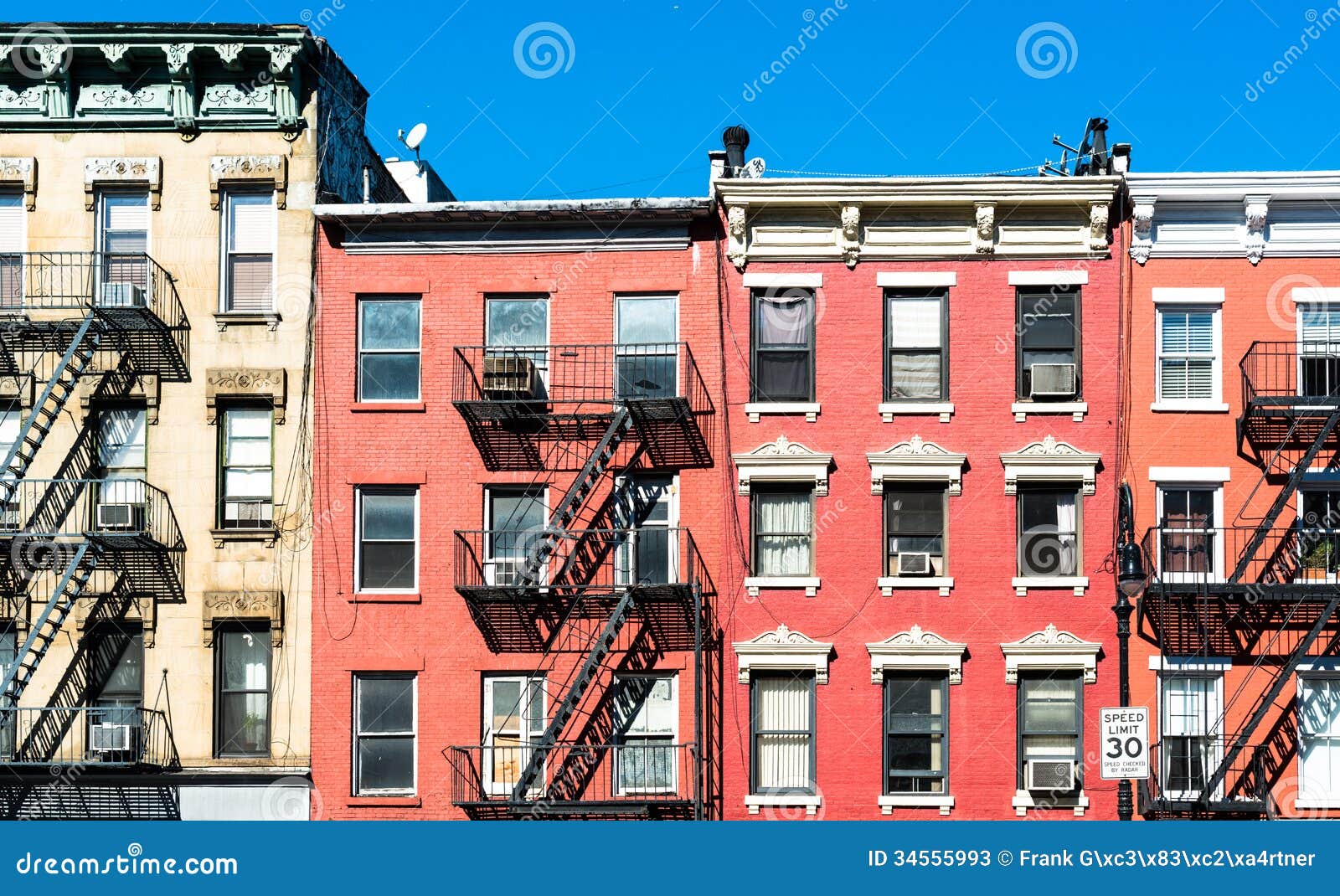 typical new york facades