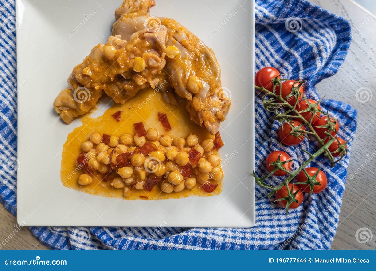Typical Spanish Dish, Braised Pork Feet with Chickpeas Stock Photo