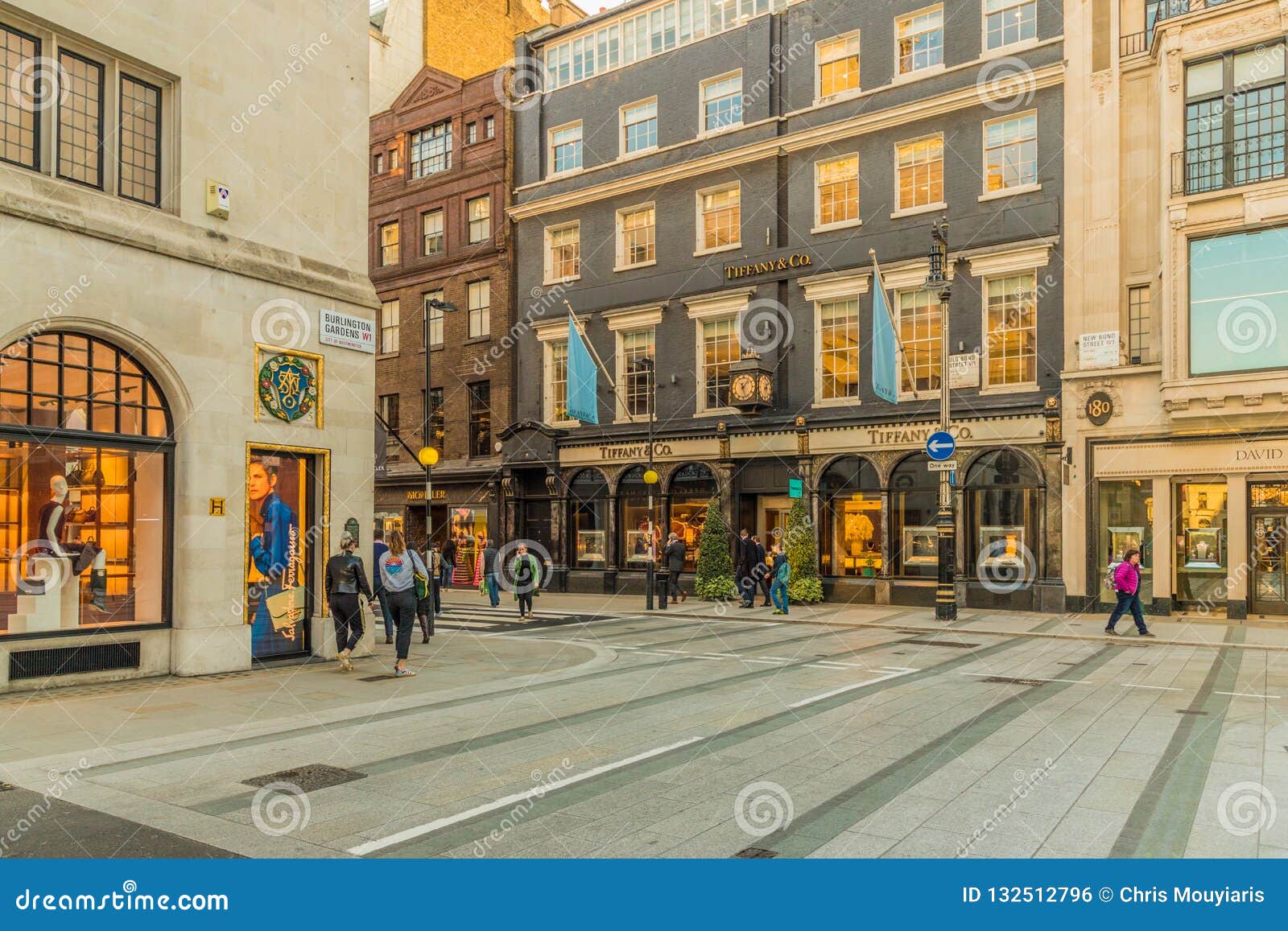 The Louis Vuitton store in Old Bond Street, Mayfair Stock Photo - Alamy