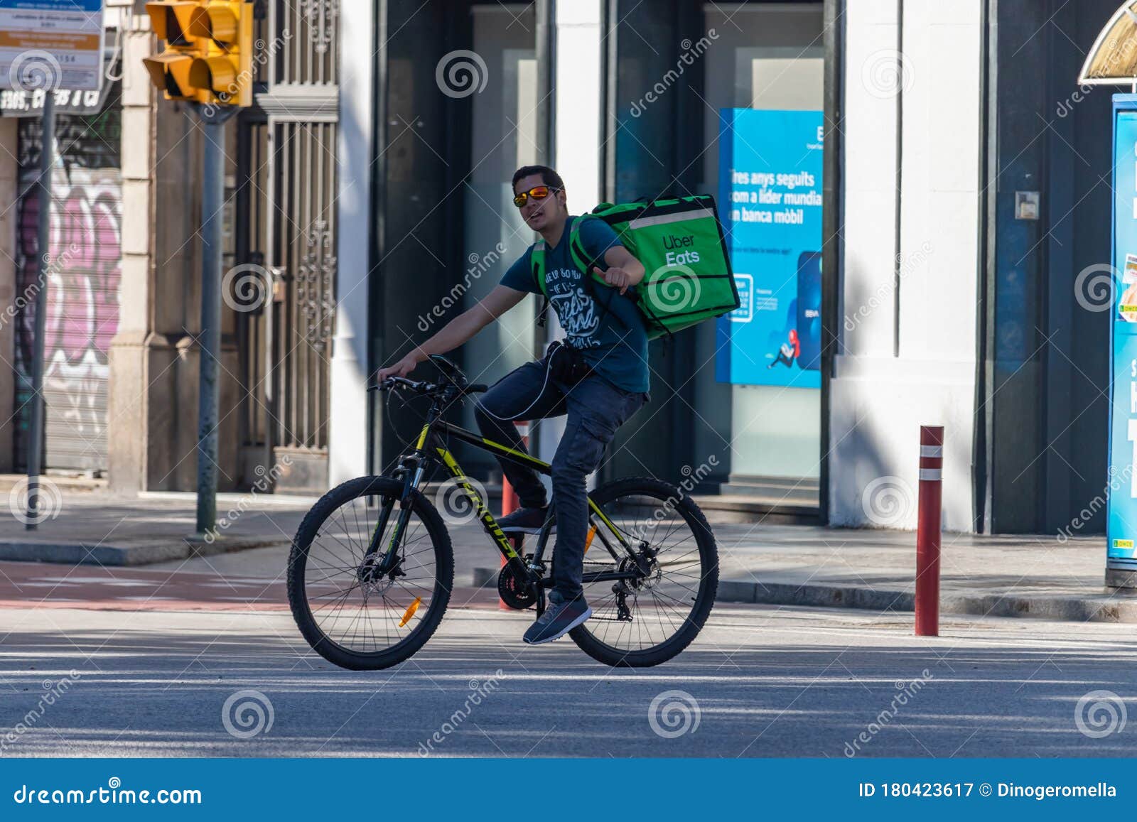 deliver with bike uber