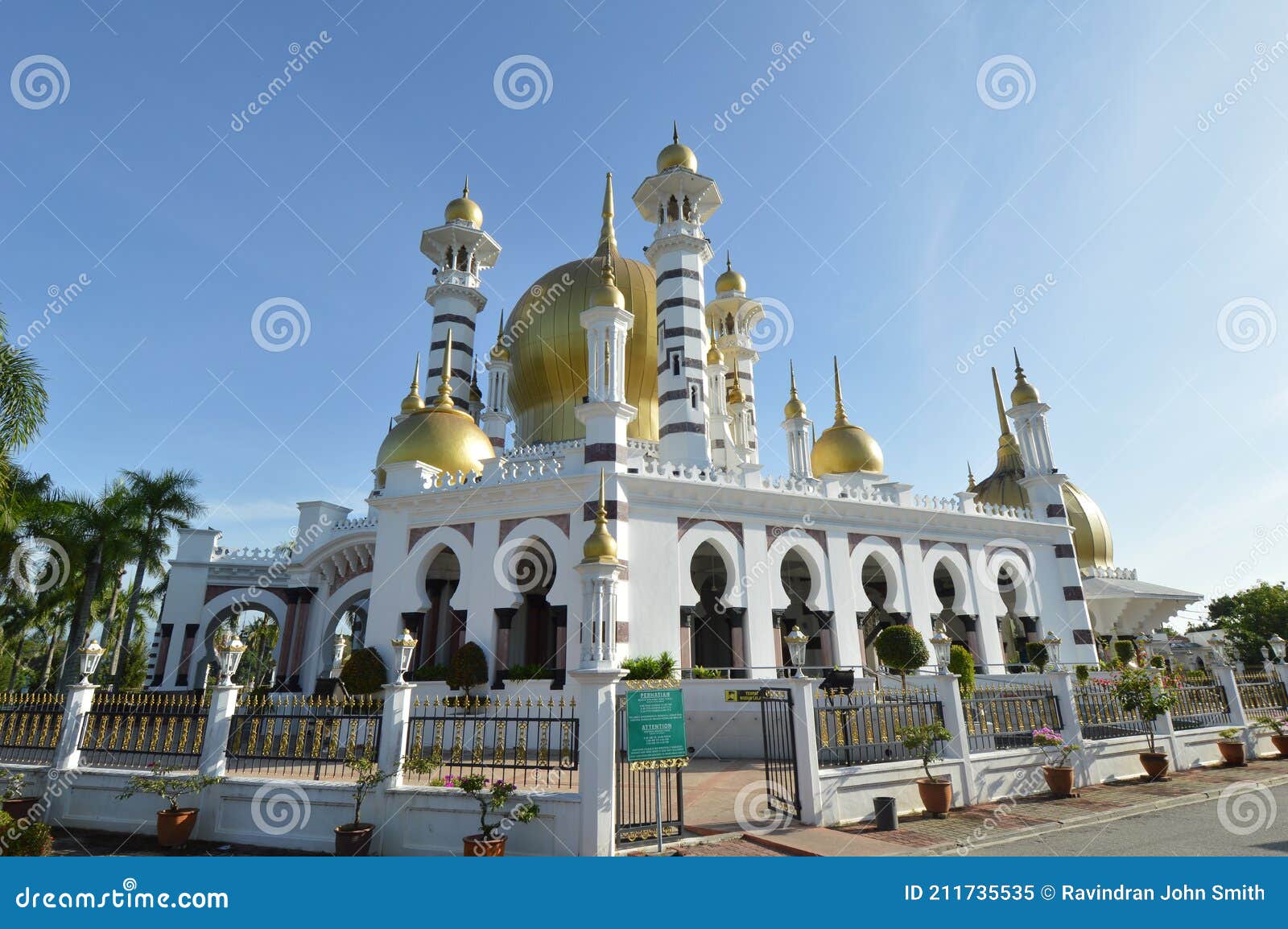 Ubudiah masjid MASJID AL