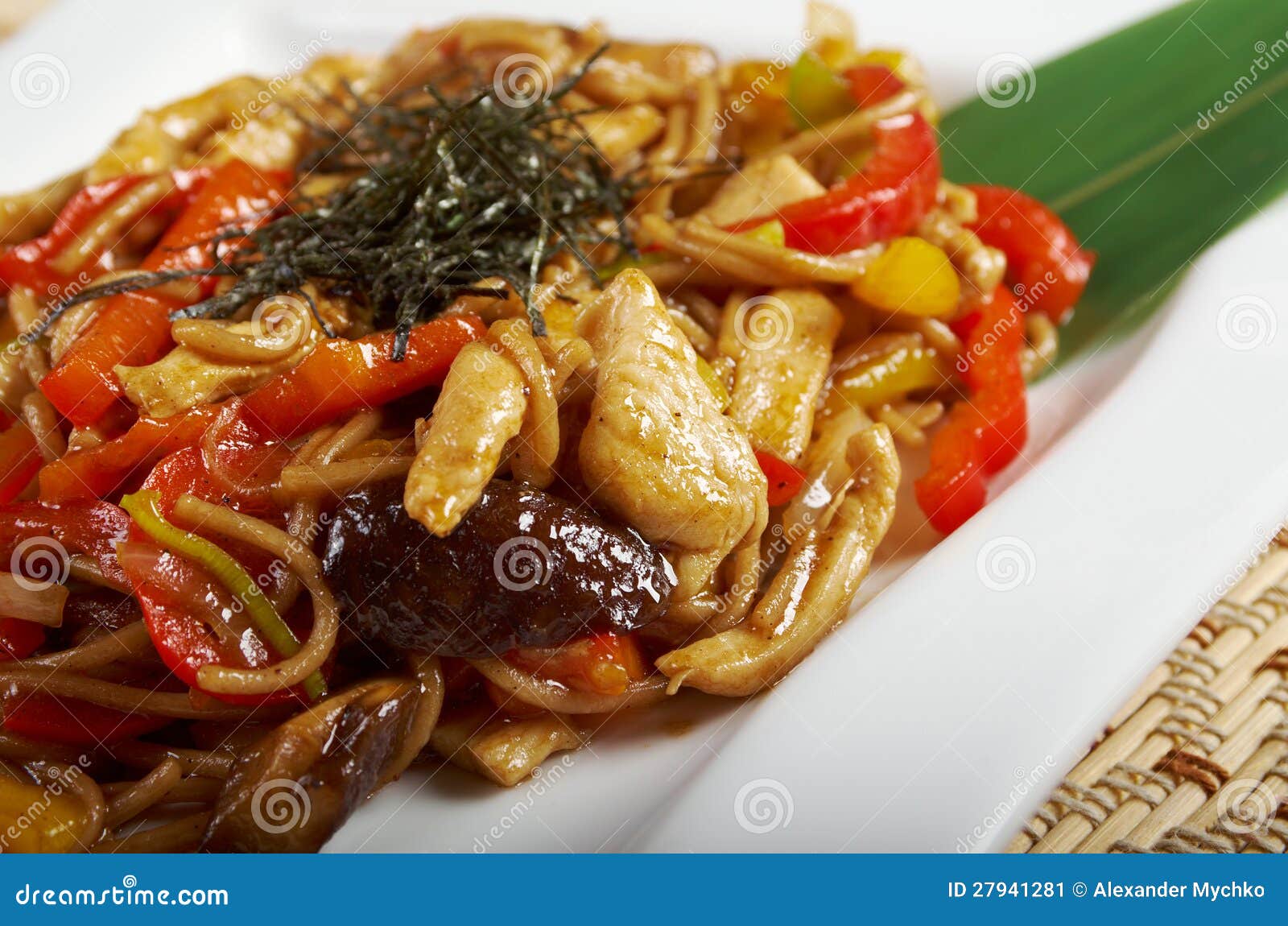 Udon noodles with beef stock image. Image of pepper, stew - 27941281