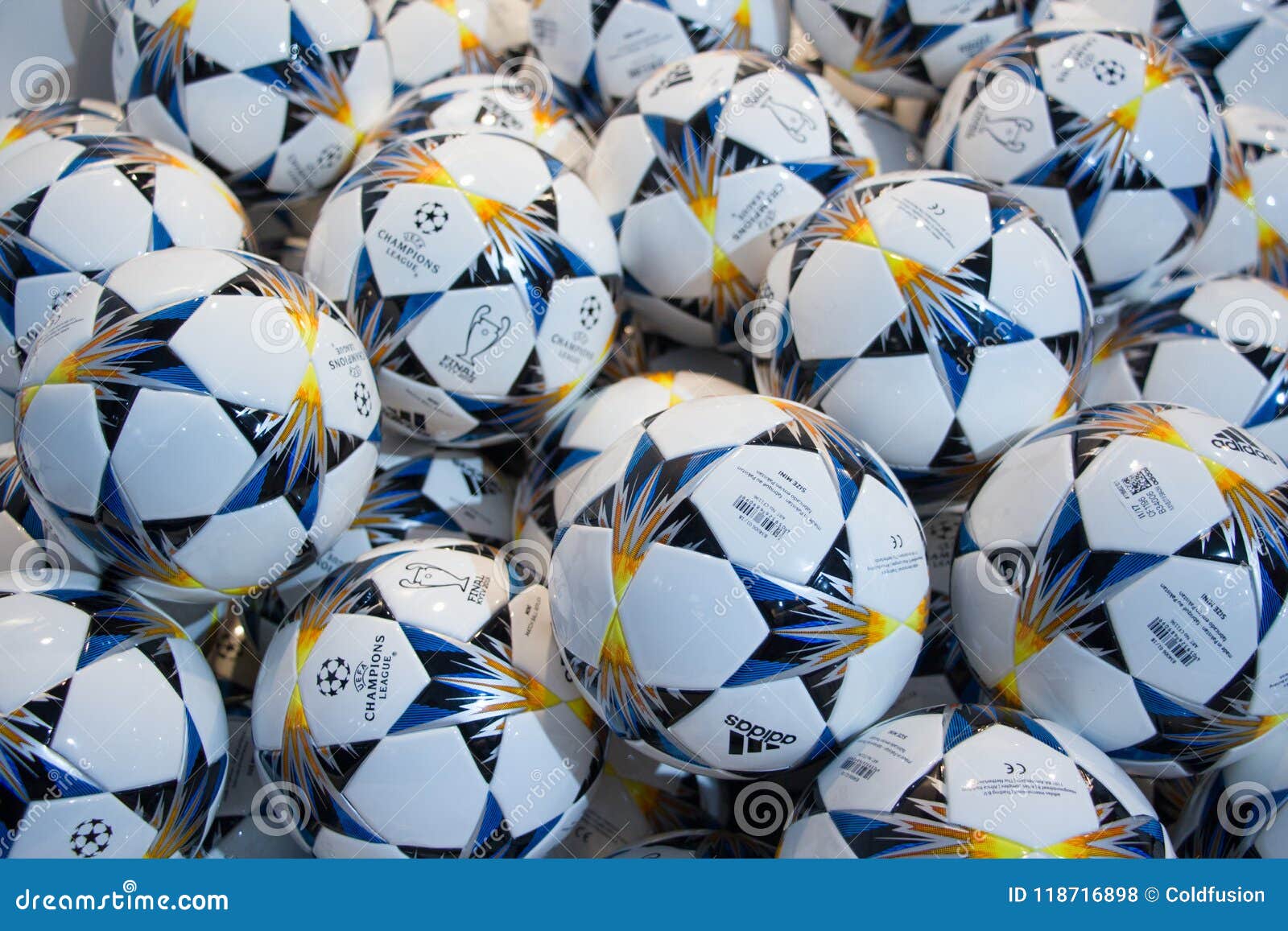 uefa champions league ball 2018