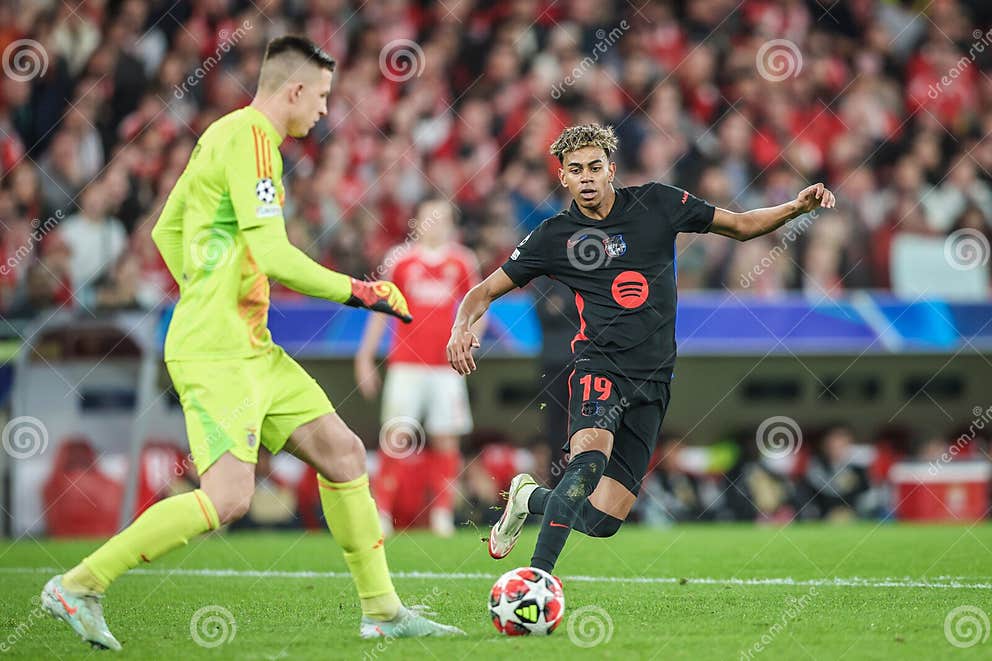 UEFA Champions League Benfica Vs Barcelona Lamine Yamal of Barcelona