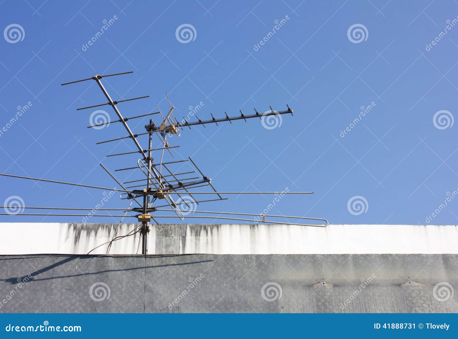 uhf antenna on building apartment