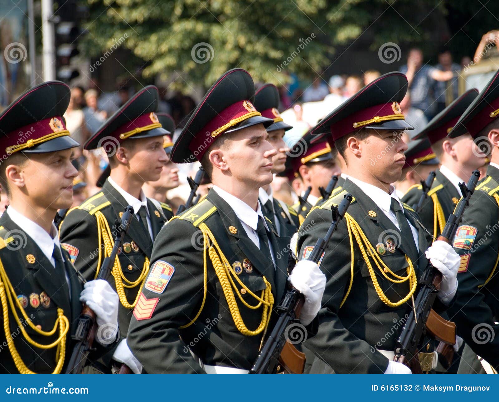 Ukrainian soldiers editorial photography. Image of soldier - 6165132