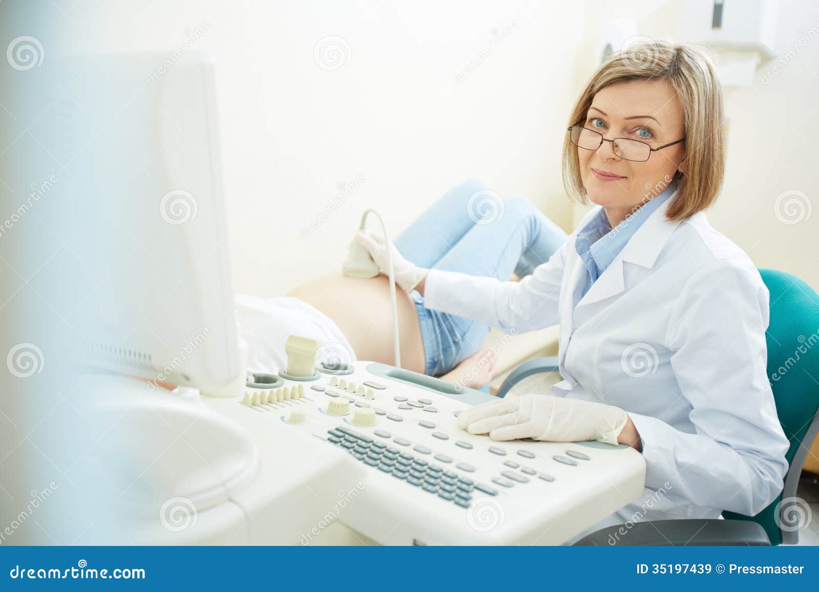 Ultrasound Royalty Free Stock Images Image 35197439
