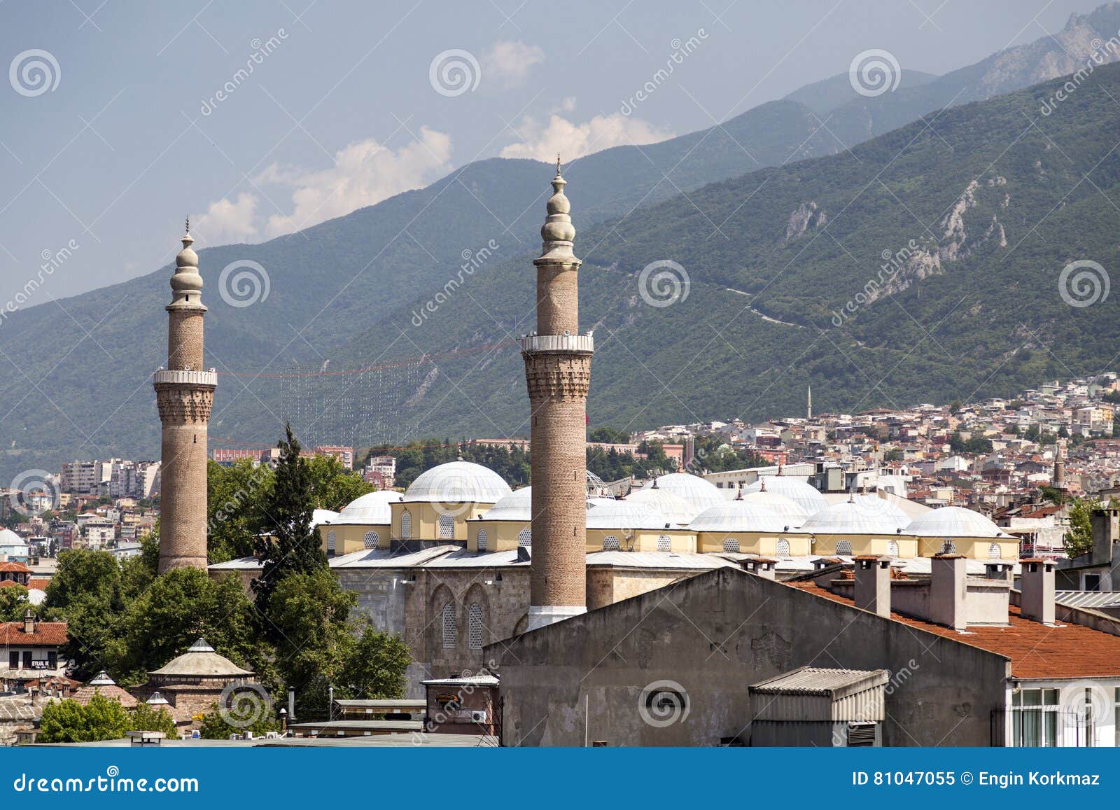 Ulucami, Bursa, Turchia. Bursa, Turchia - l'esterno di Ulucami la grande moschea o la grande moschea a Bursa, Turchia